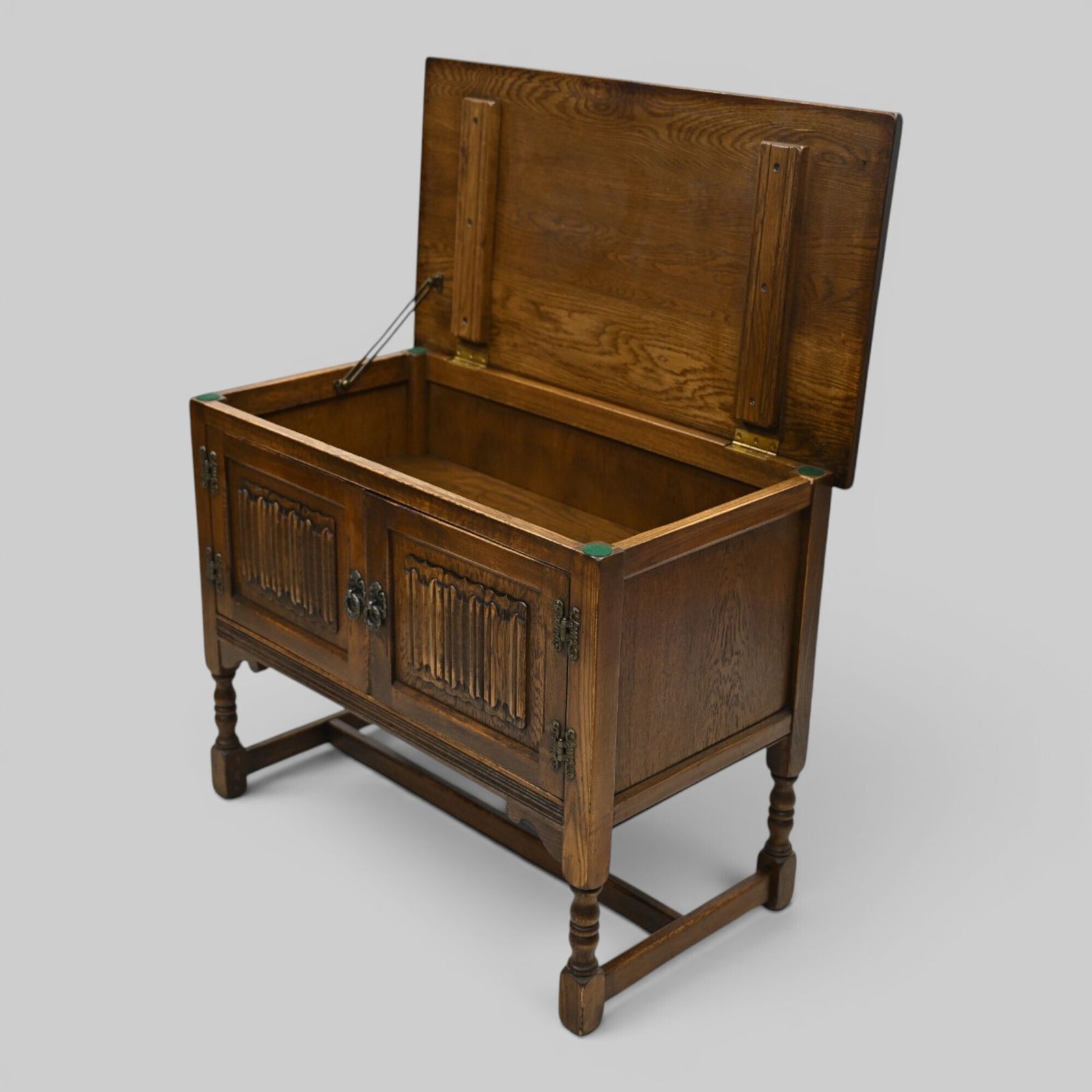 photo for sale Old Charm Music Vinyl Record Player Cabinet Light Oak #1791 Free Uk Delivery