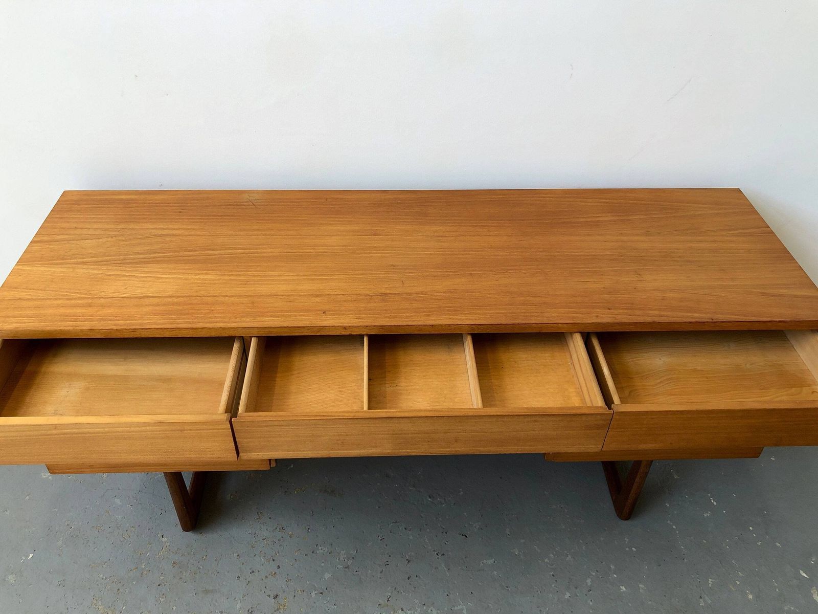 Vintage 1960s Uniflex Gunther Hoffstead Q Series Teak Desk. Danish Retro G Plan Mid Century photo vintage