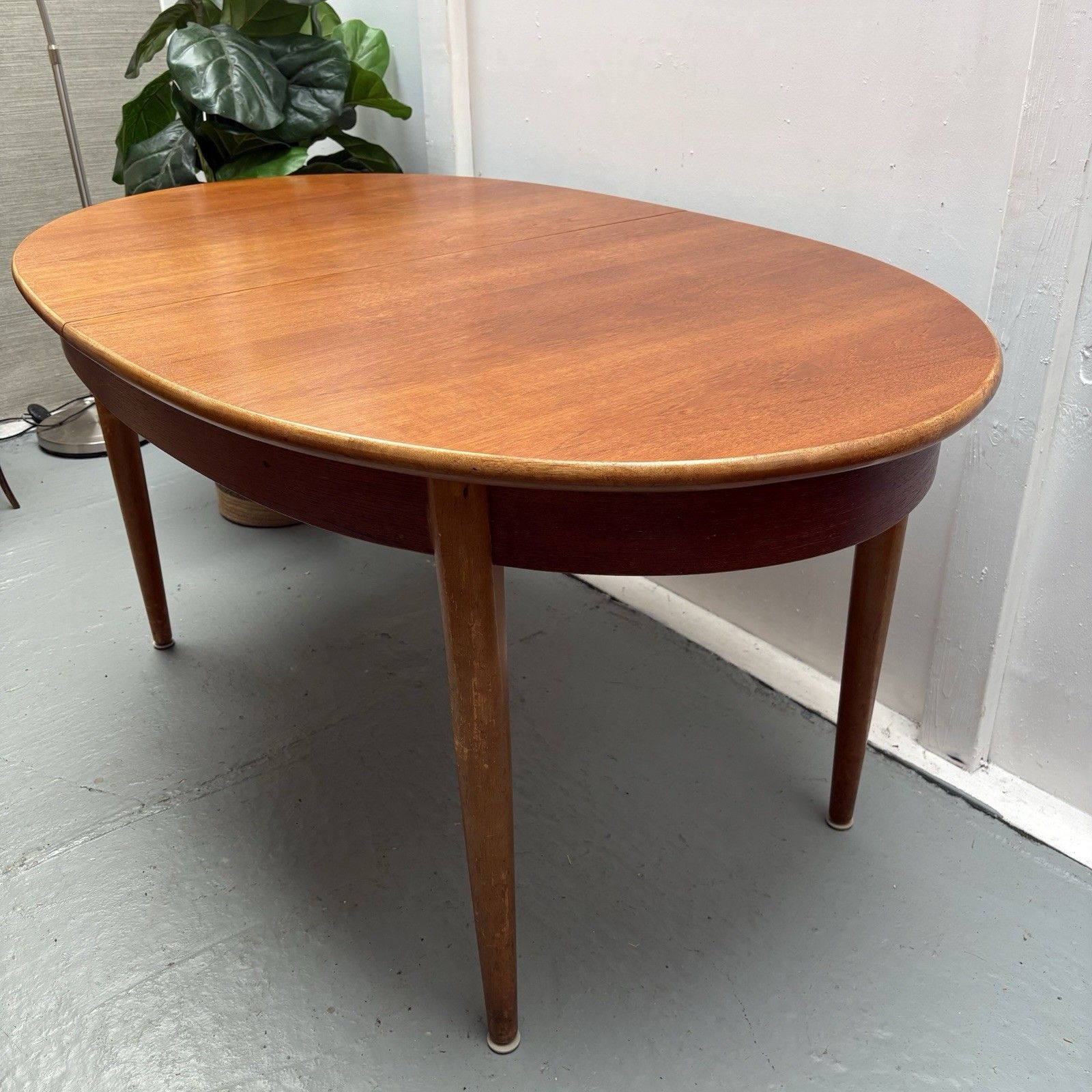 Compact Midcentury Oval Extending Teak Dining Table By Jentique C.1960s photo furniture