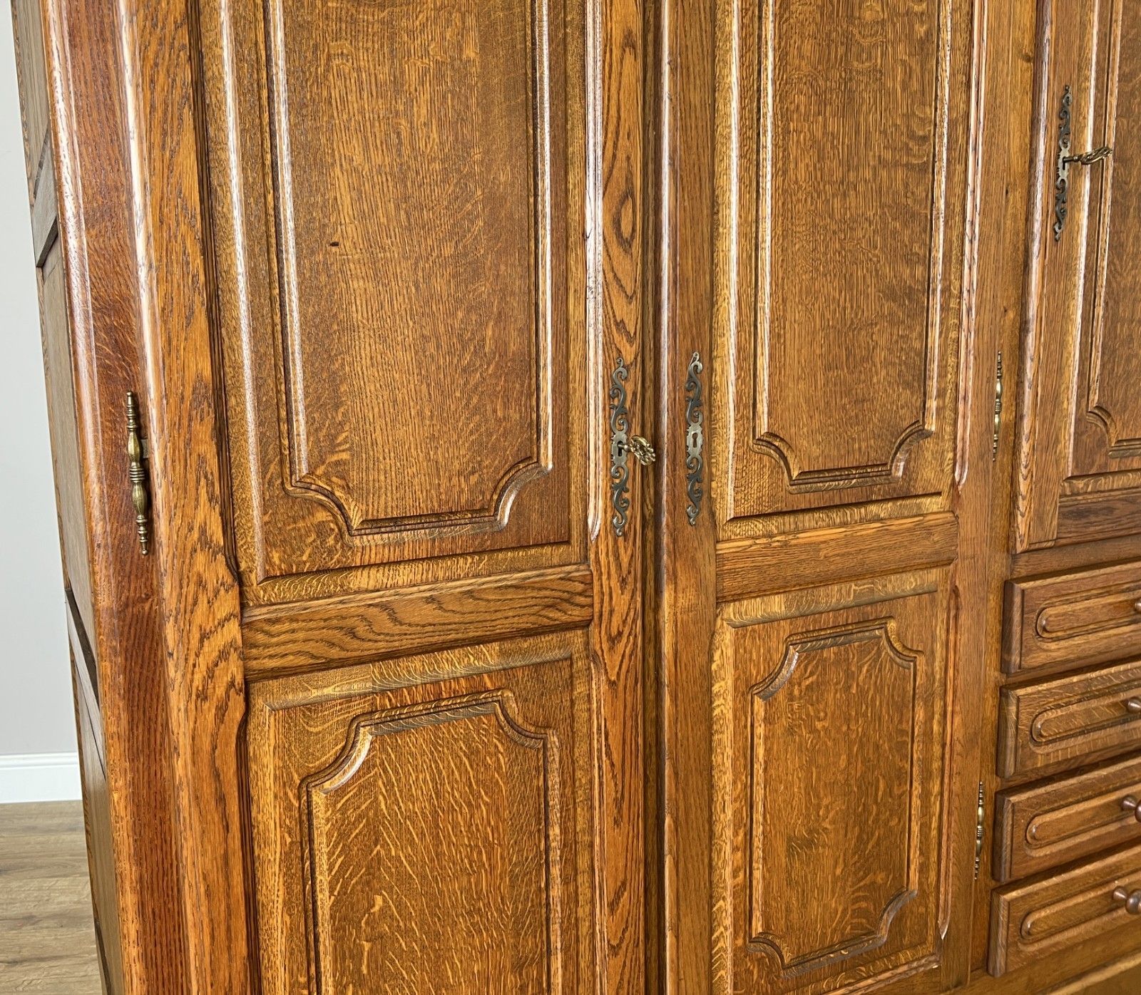 Wardrobe Vintage French Style Five Door Oak Carved Armoire Cabinet Lot 6129 photo 999.0