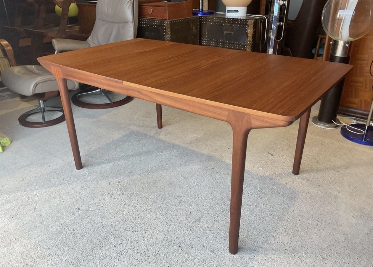 Mid Century T3 Teak Macintosh Double Extending Dining Table 1970s photo furniture