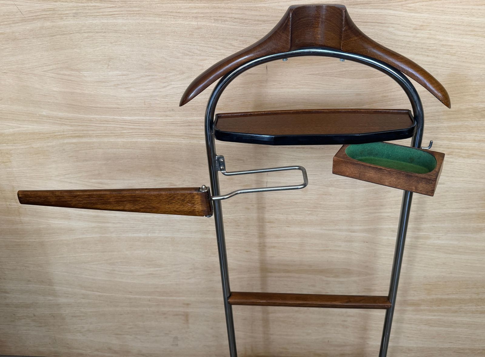 Beechwood And Brass Suit Valet Stand Ico Parisi Style photo for sale