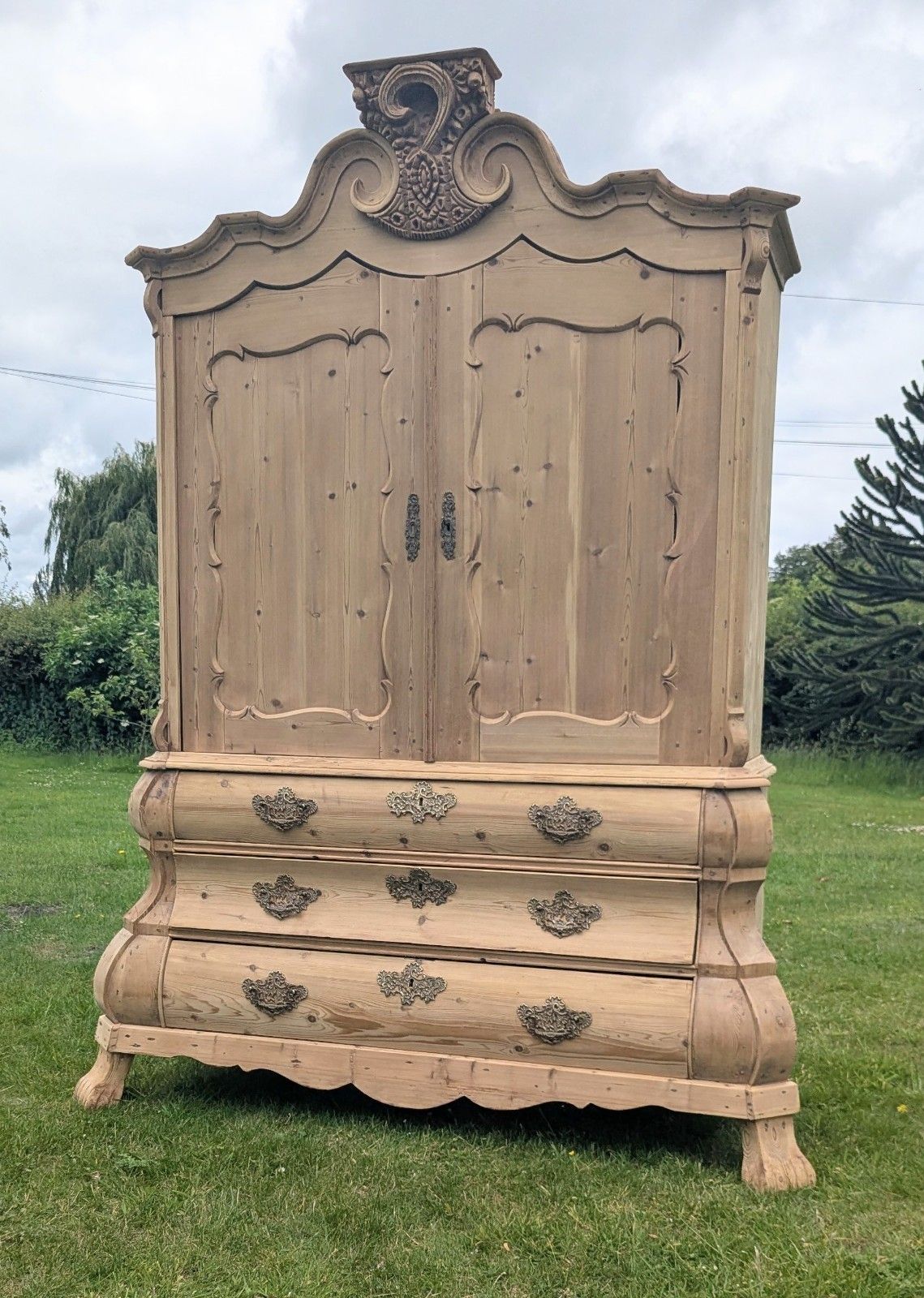 Huge 19thc Stripped Pine Dutch Linen Press On Bomb Base Delivery Available 0341. photo Furniture