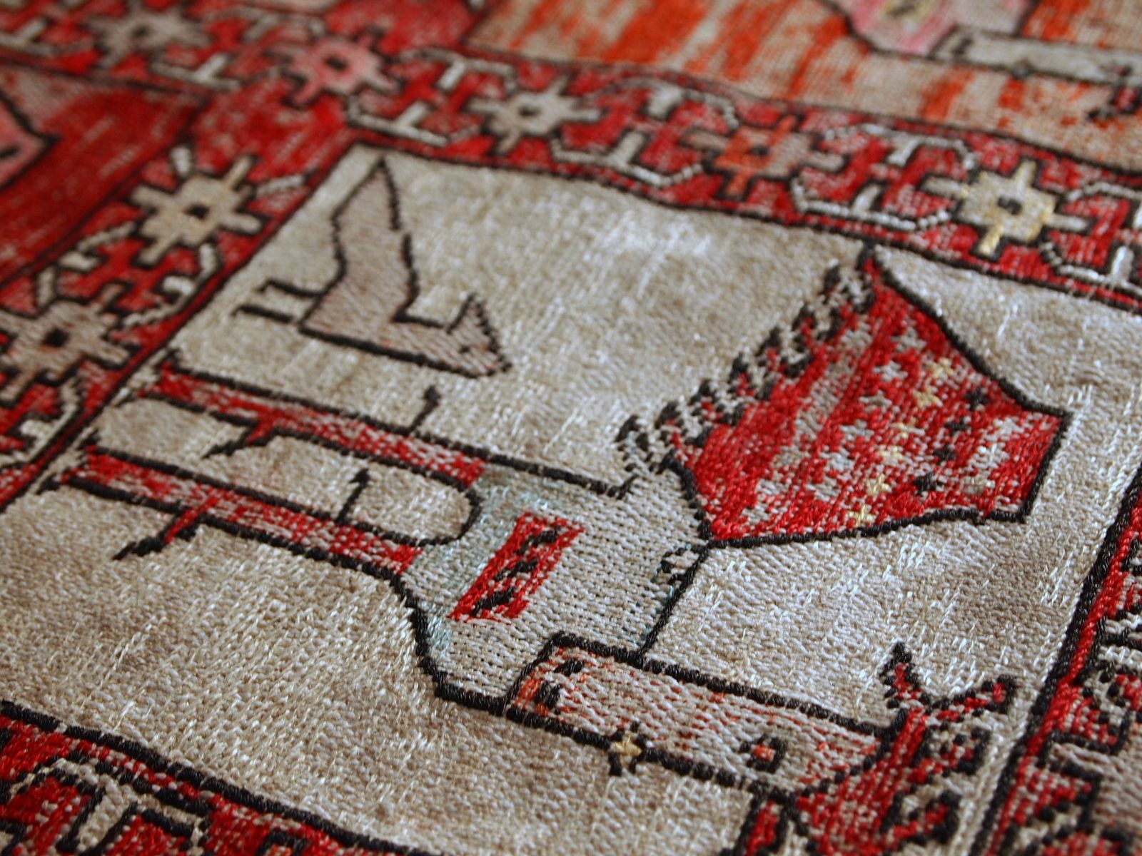 photo vinterior Handmade Vintage Sumak Silk Kilim Rug 125cm X 183cm, 1960s