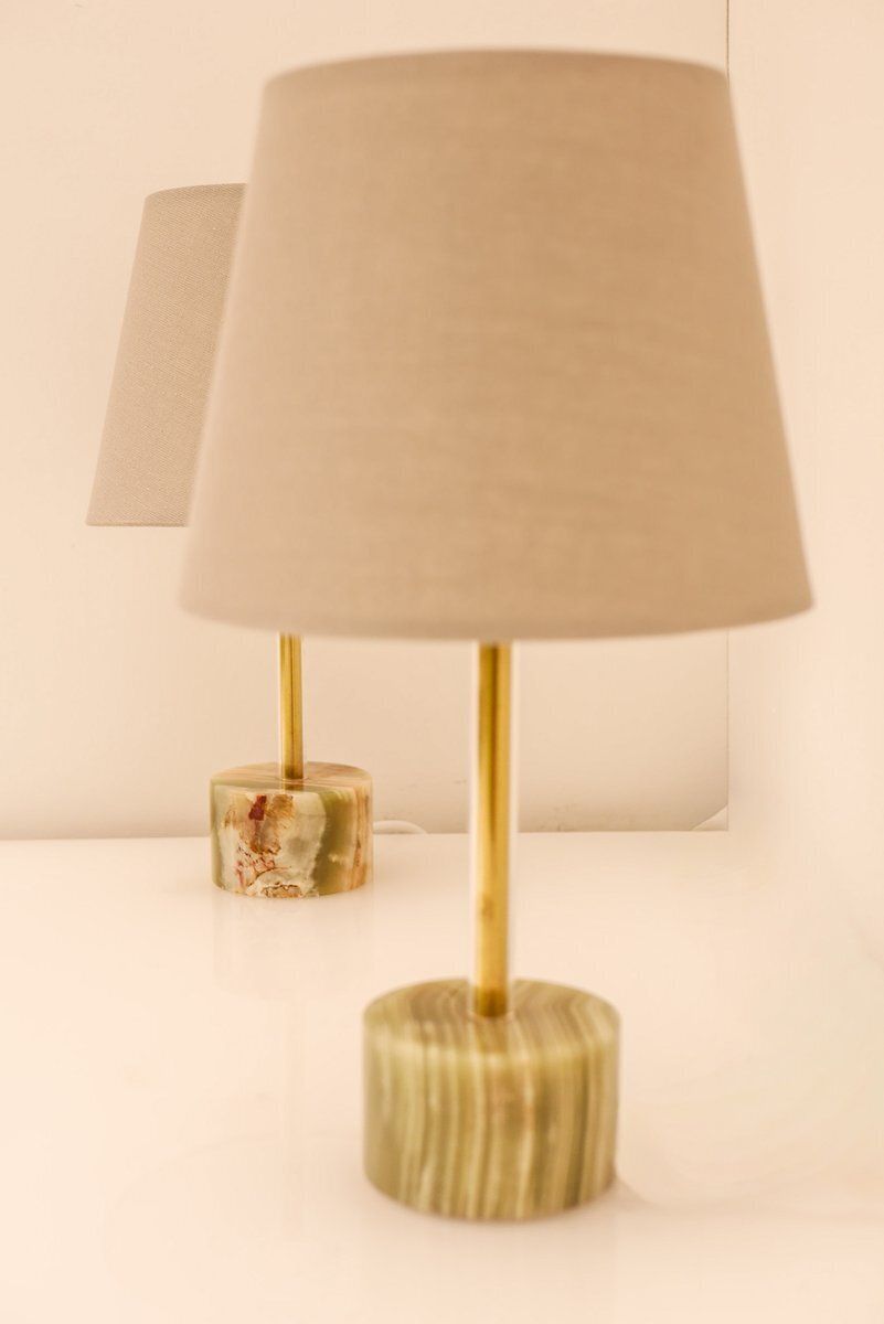 Mid-Century Modern Italiaanse tafellampen van onyx en messing, set van 2 photo furniture