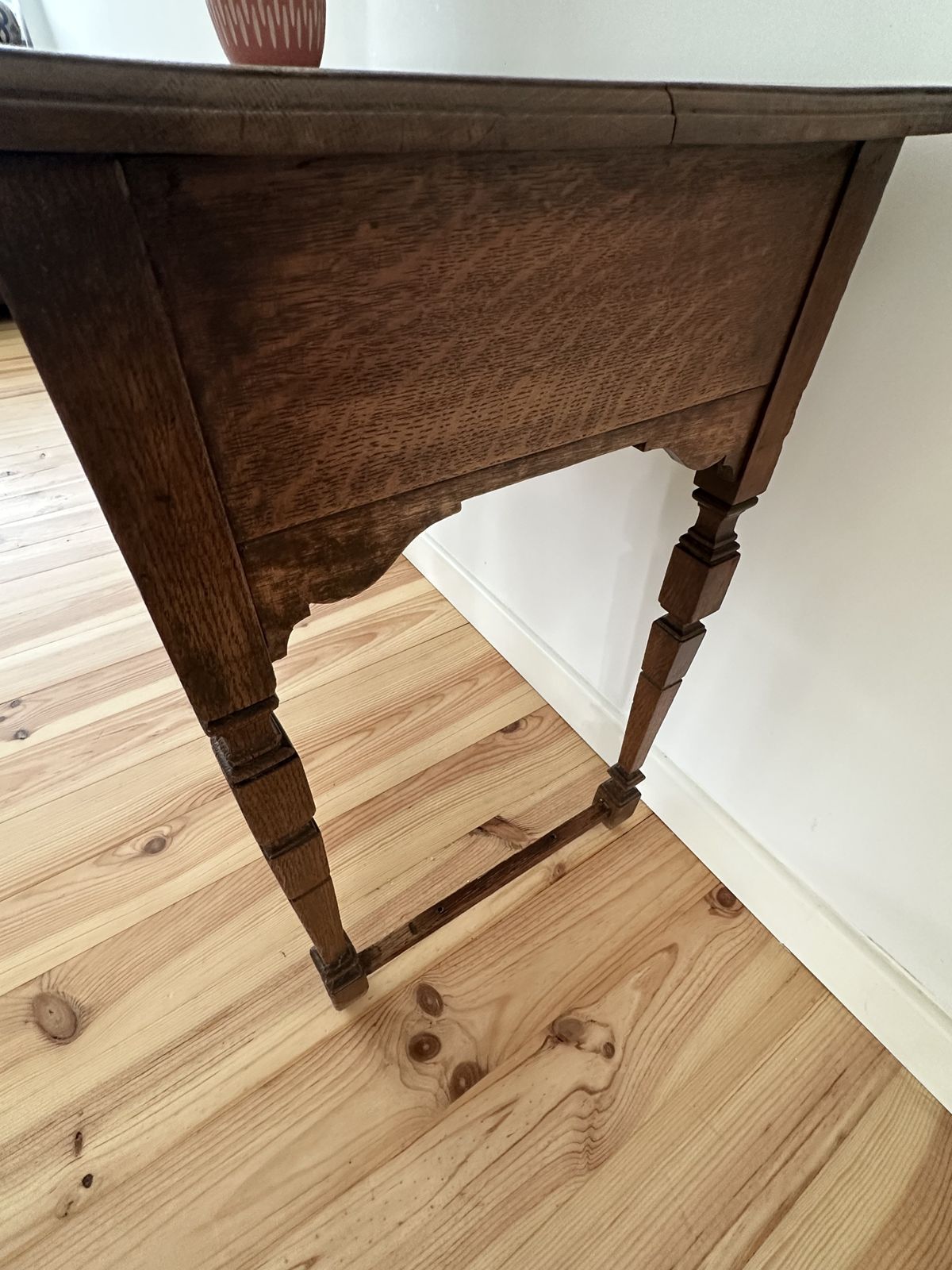 photo furniture Antique Oak Side Hall Table
