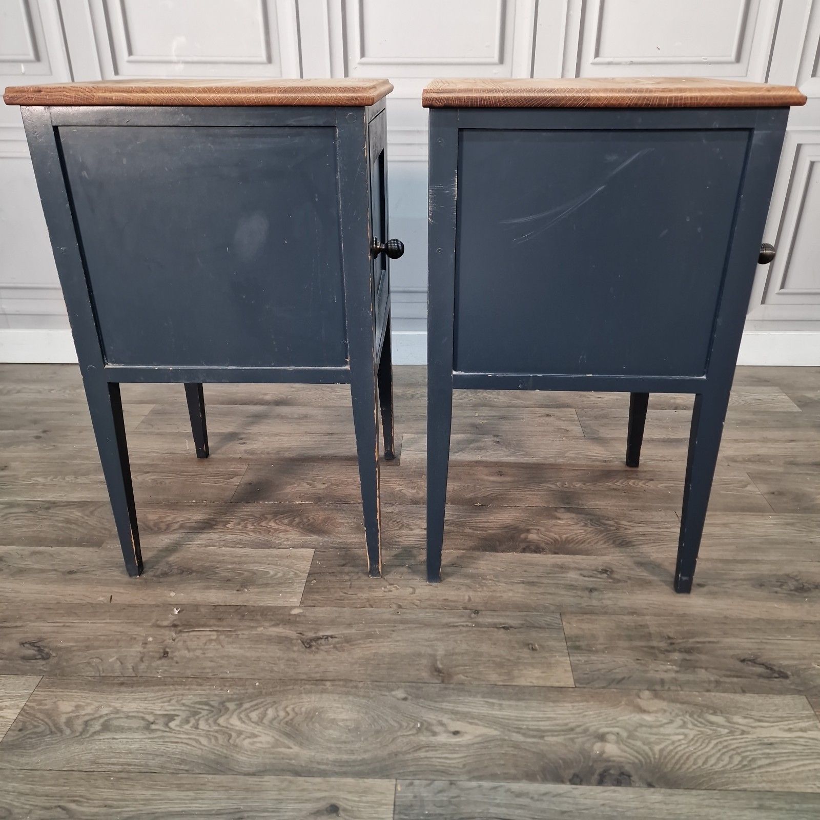photo vintage Vintage Pair Bedside Cabinets Painted Oak Top Wooden Nightstands Pot Cupboards