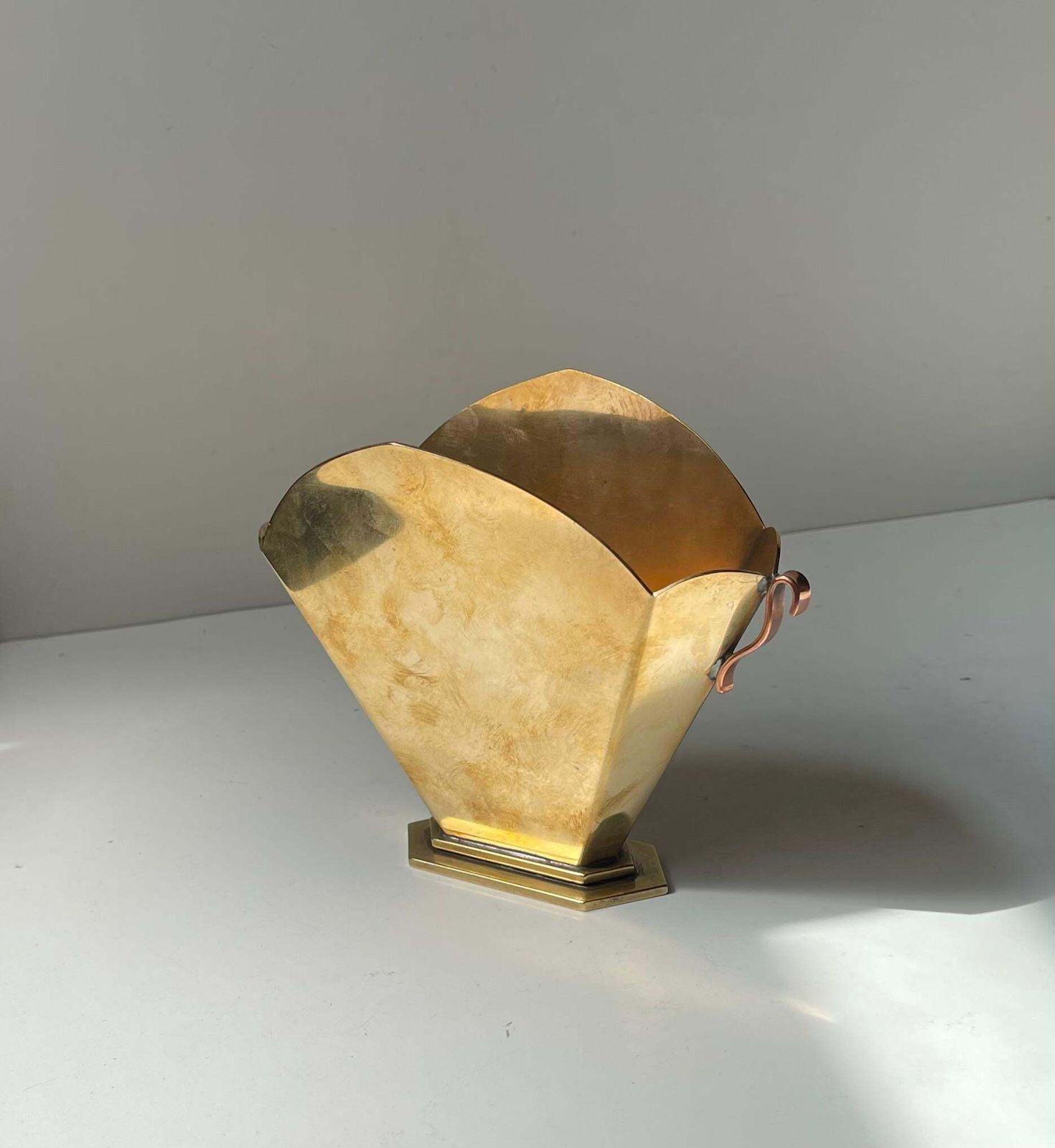 Holger Fridericias art deco waaiervaas in brons en koper, jaren 1920 photo Woonaccessoires