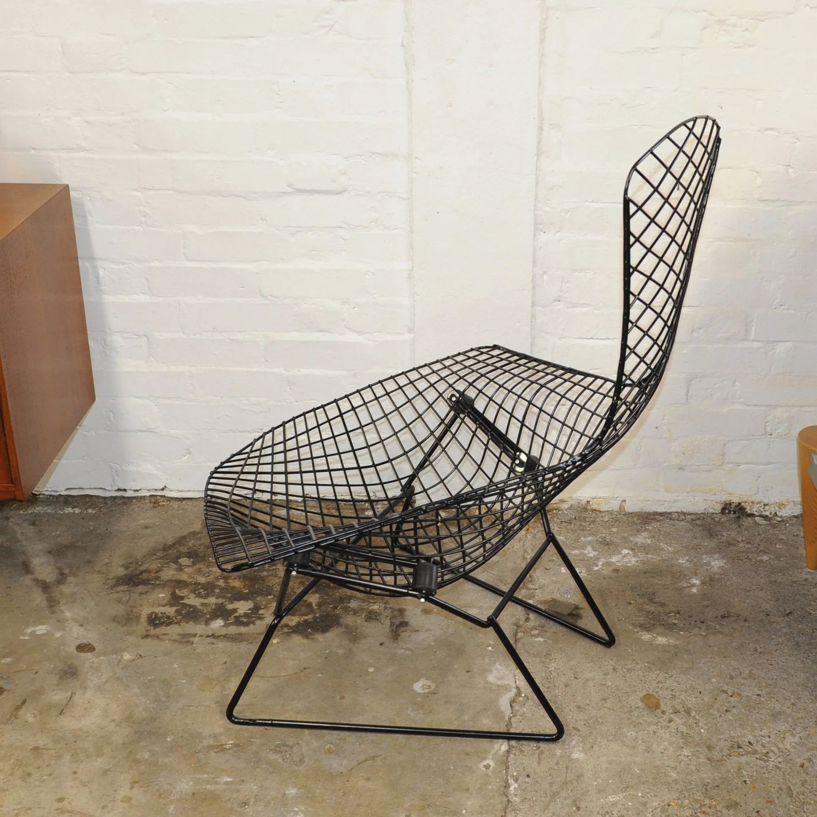 Furniture Pair Of Bird Chairs By Harry Bertoia For Knoll, 1950s, Set Of 2 photo