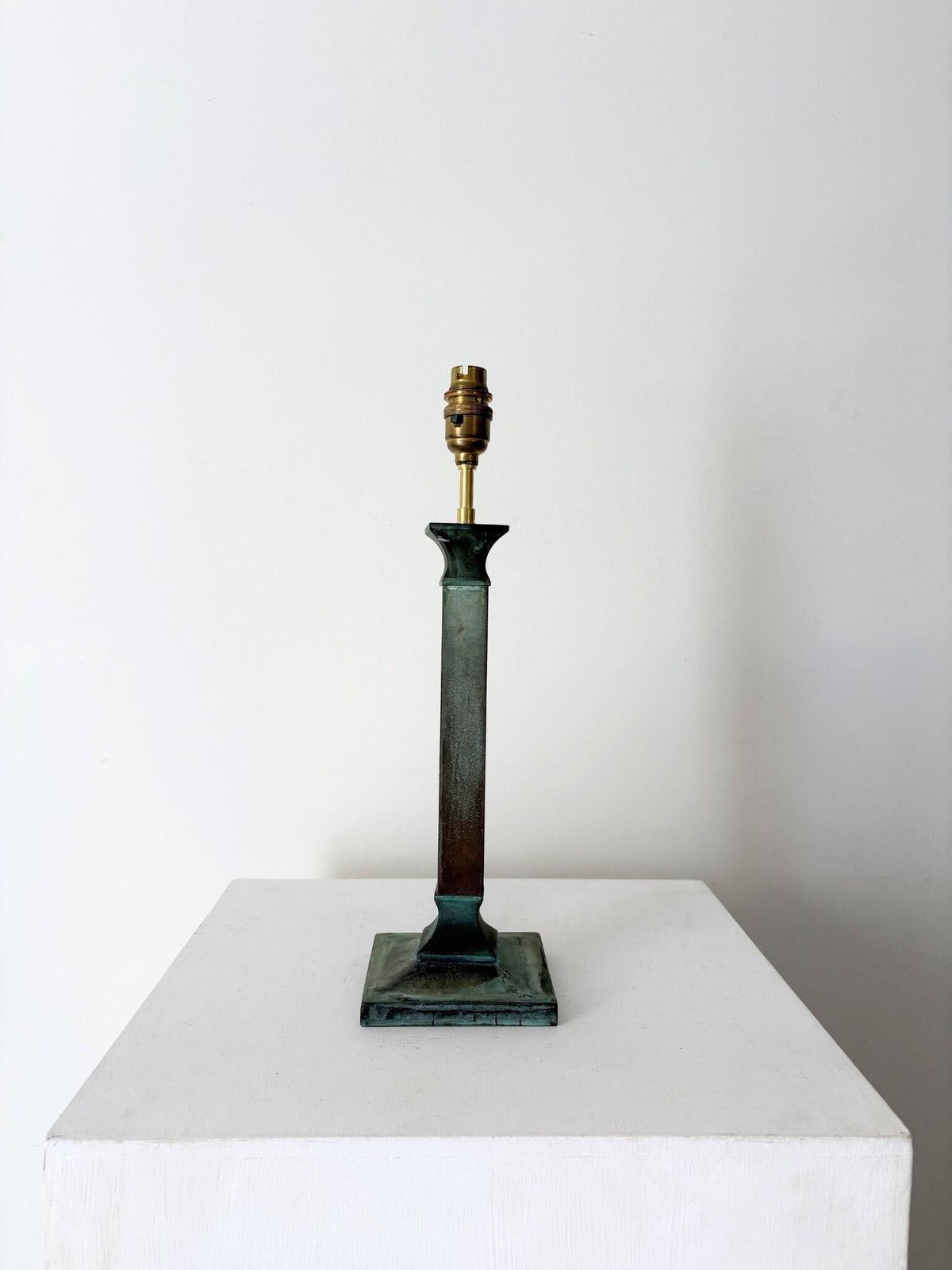 Verdigris Column Table Lamp In Green Cast Metal photo 490.0