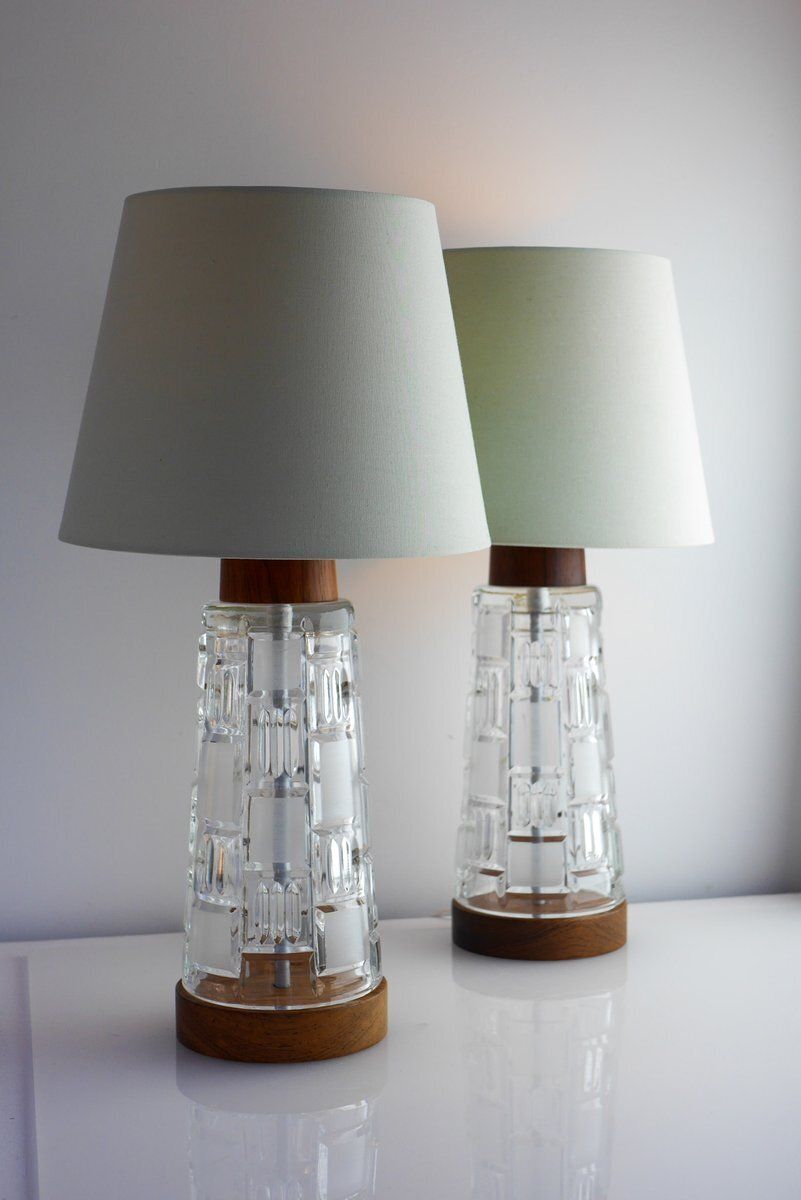 photo buy Mid-Century Modern Scandinavian tafellamp van teakhout en glas, set van 2