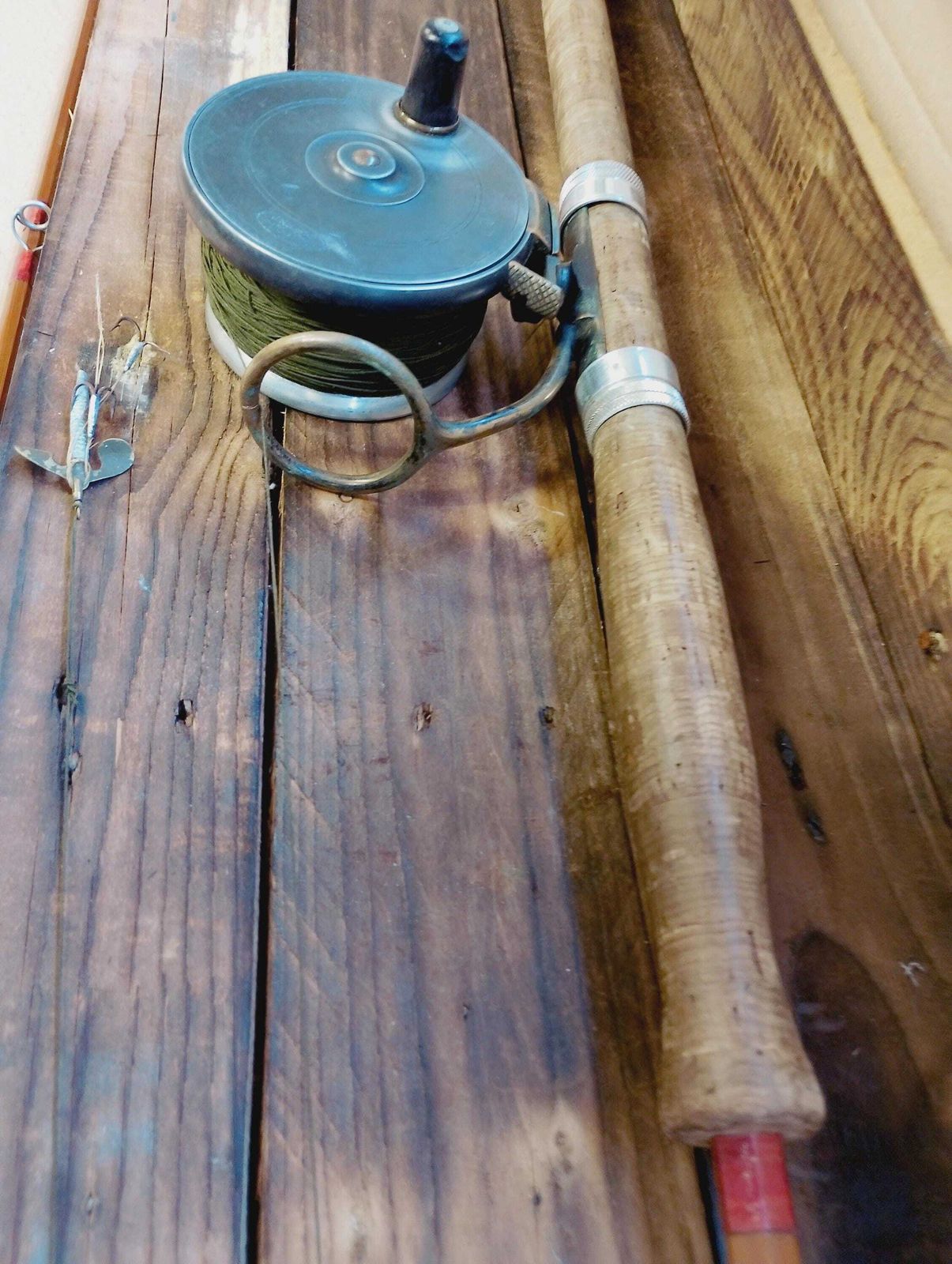 photo furniture Antique Malloch Patent Side Cast Fishing Reel