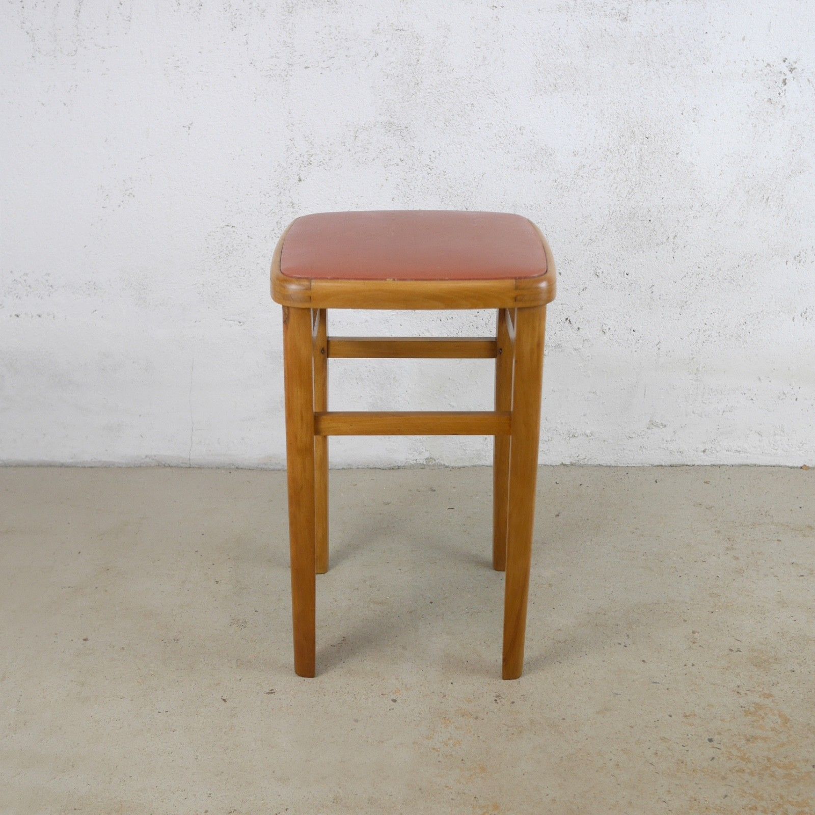 Vintage Mid Century 50s Beech & Leatherette Stool #103213 photo 90.0