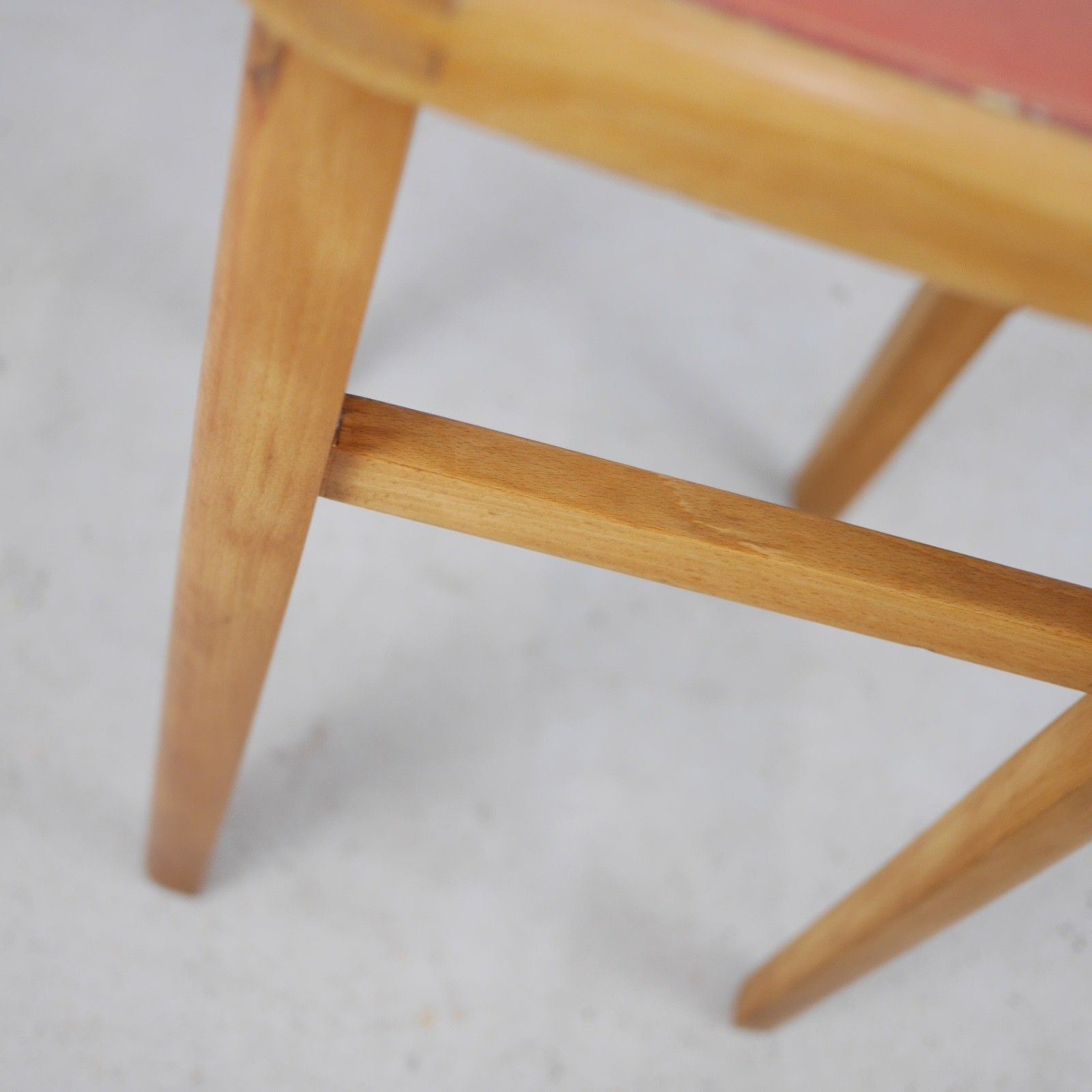 90.0 Vintage Mid Century 50s Beech & Leatherette Stool #103213 photo