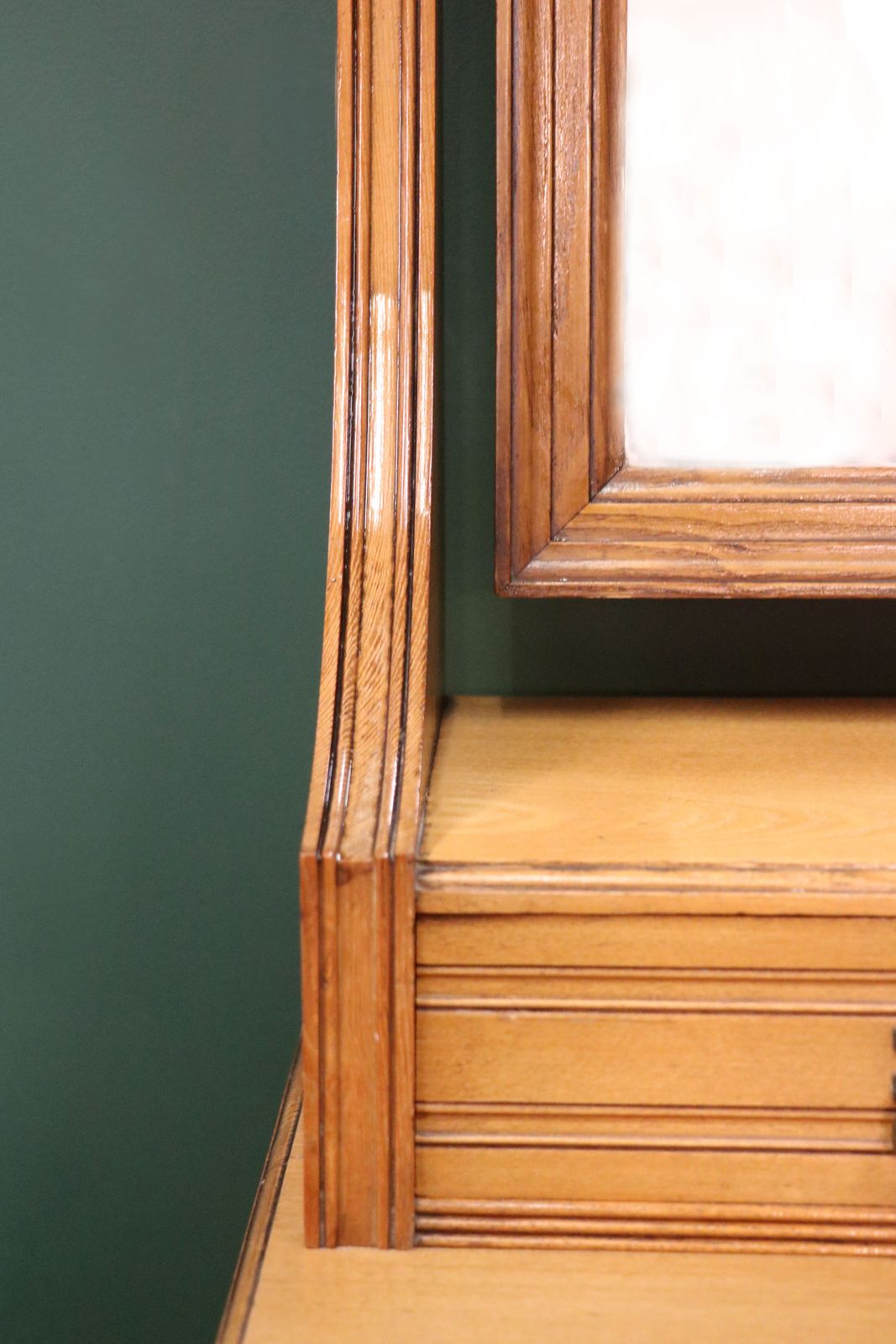 Furniture A Lovely Late Victorian American Light Walnut Dressing Table In Superb Original Condition. photo