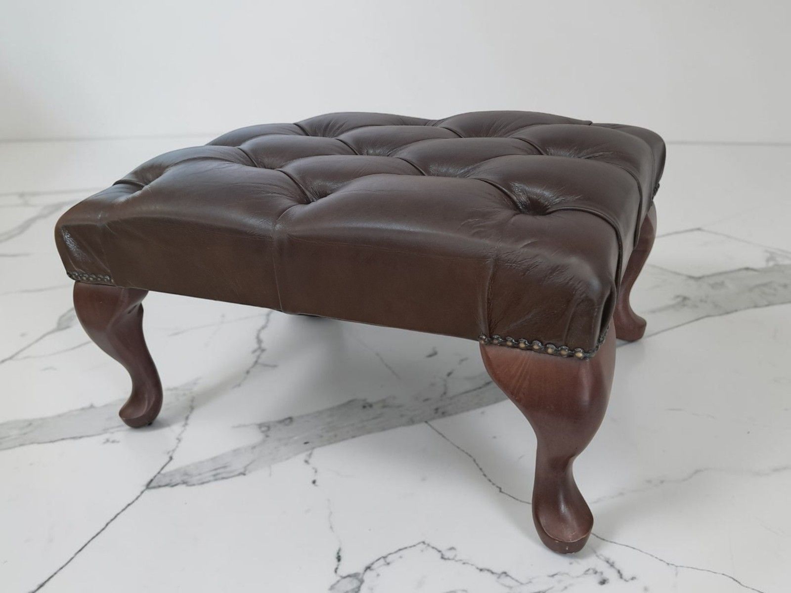 photo furniture Vintage Chesterfield Brown Footstool Buttoned Leather Foot Stool 1980