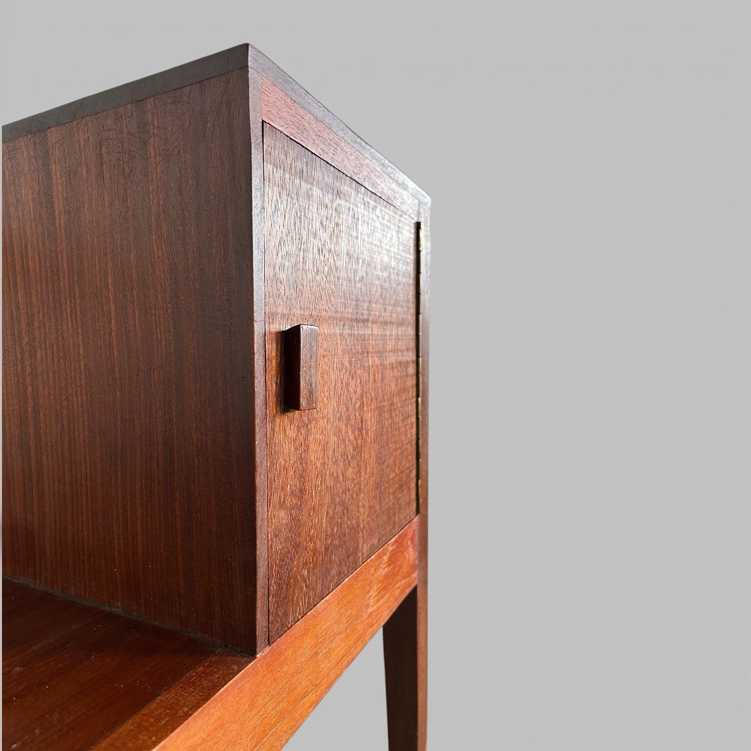 photo vinterior Mid Century Solid Teak Hall Bench / Telephone Seat