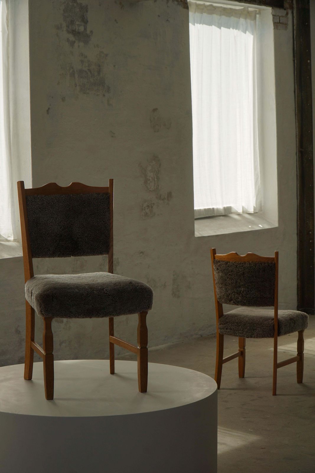 Furniture Set Of 8 Danish Modern Dining Chairs In Oak And Lambswool Henning Kjærnulf 1960s photo