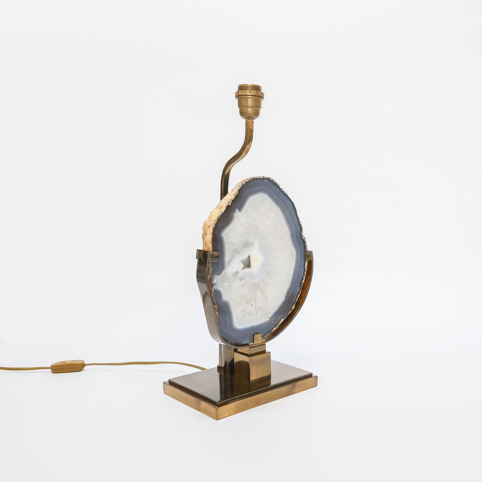 Lampe de table vintage en pierre d'agate dorée, attribuée à Will Daro photo vintage