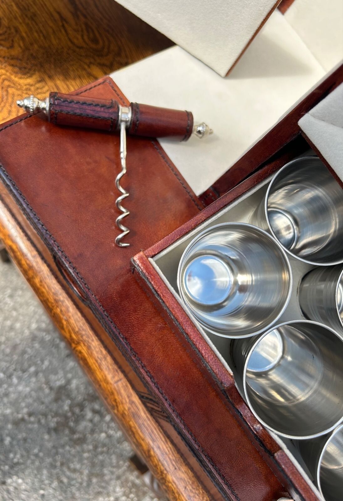 Superb Quality Hand Crafted Antique Style Leather Campaign Portable Drinks Bar photo 495.0
