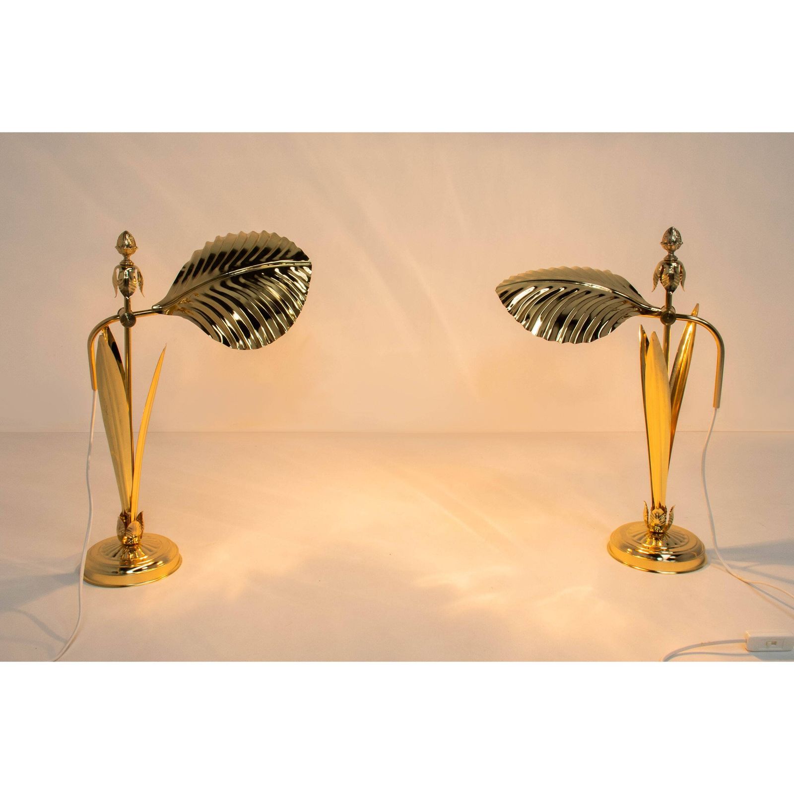 A Set Of Two Gold Mid Century Adjustable Desk Table Lamps From The 80s. photo 357.0