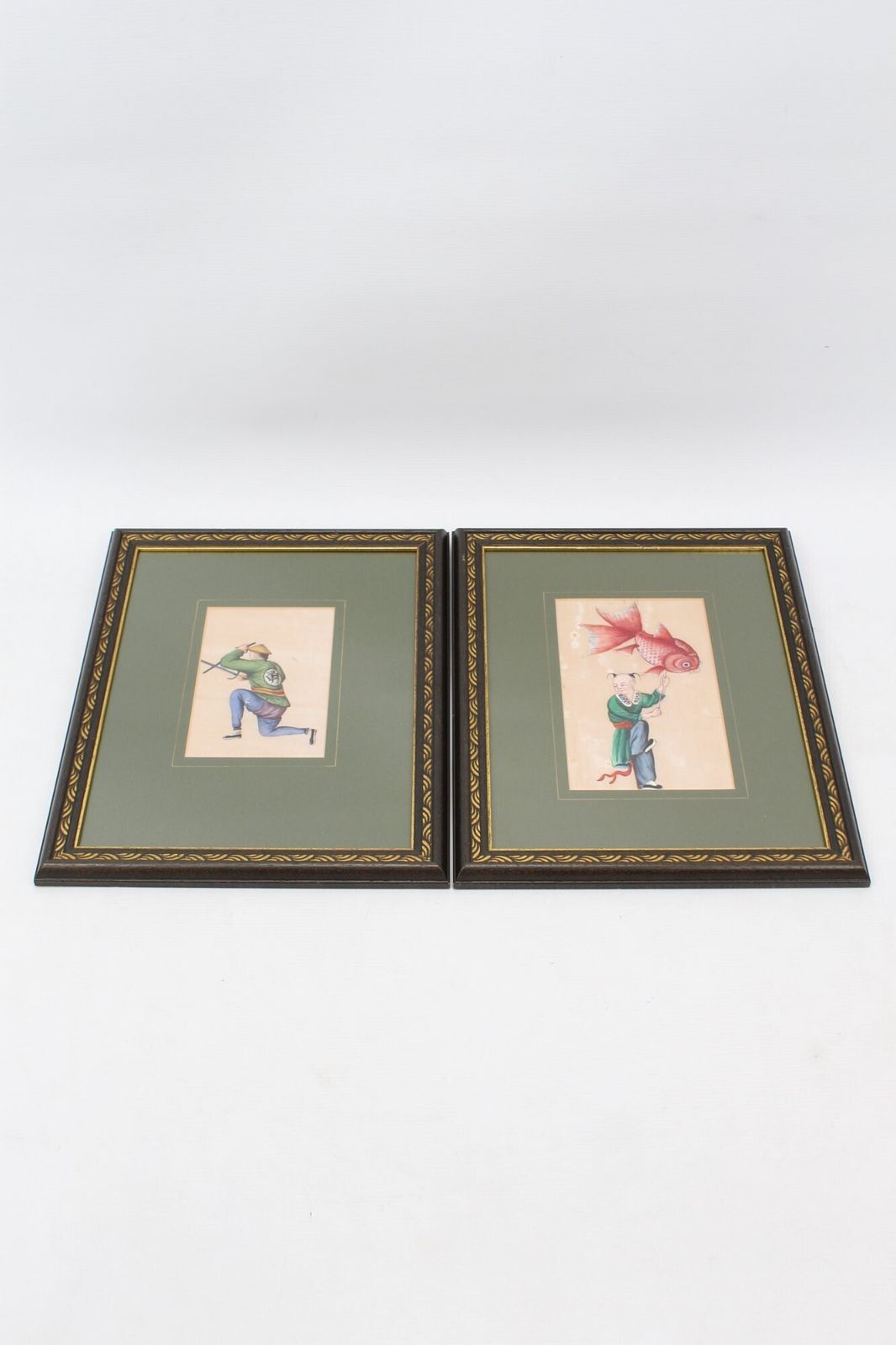 225.0 Small Pair Antique Chinese Watercolours photo