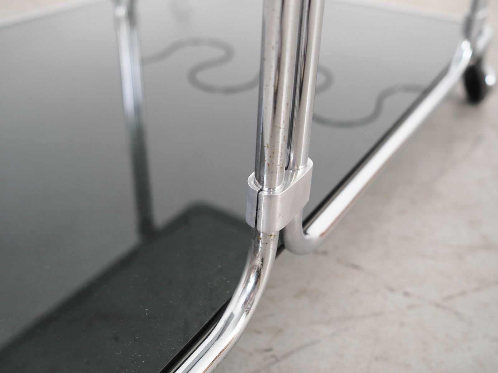 photo vinterior Glass Bar Cabinet On Castors, Italian Design, 1970s, Made In Italy