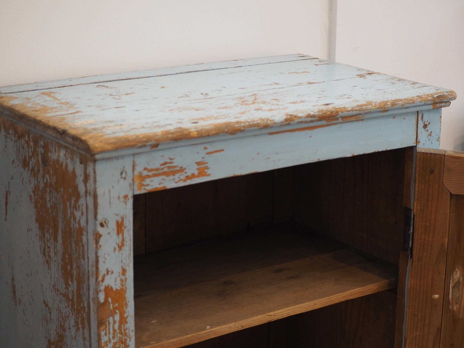 Vintage French Rustic Distressed Blue Painted Pine Cupboard / Pantry Cabinet photo vinterior