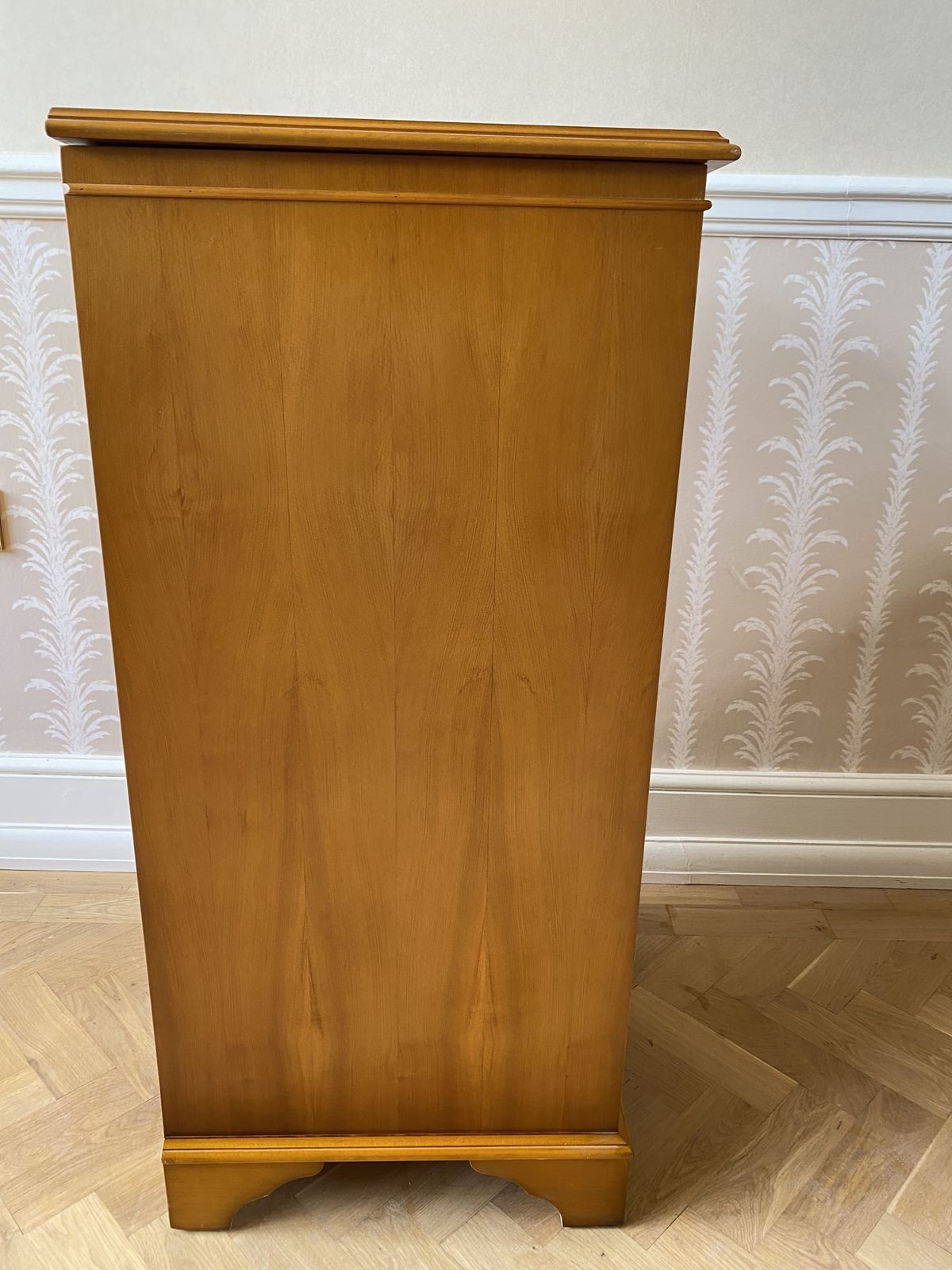 Vintage Yew Wood Hi Fi Media Cabinet By Candlelight photo vinterior