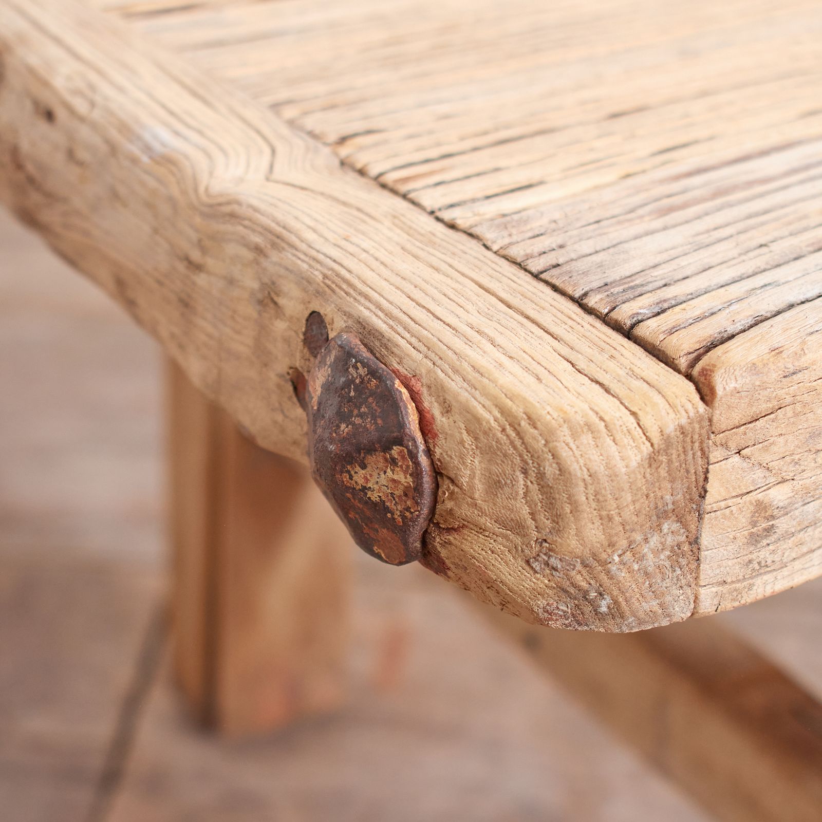 Antique Rustic Elm Coffee Table – Ax photo Furniture