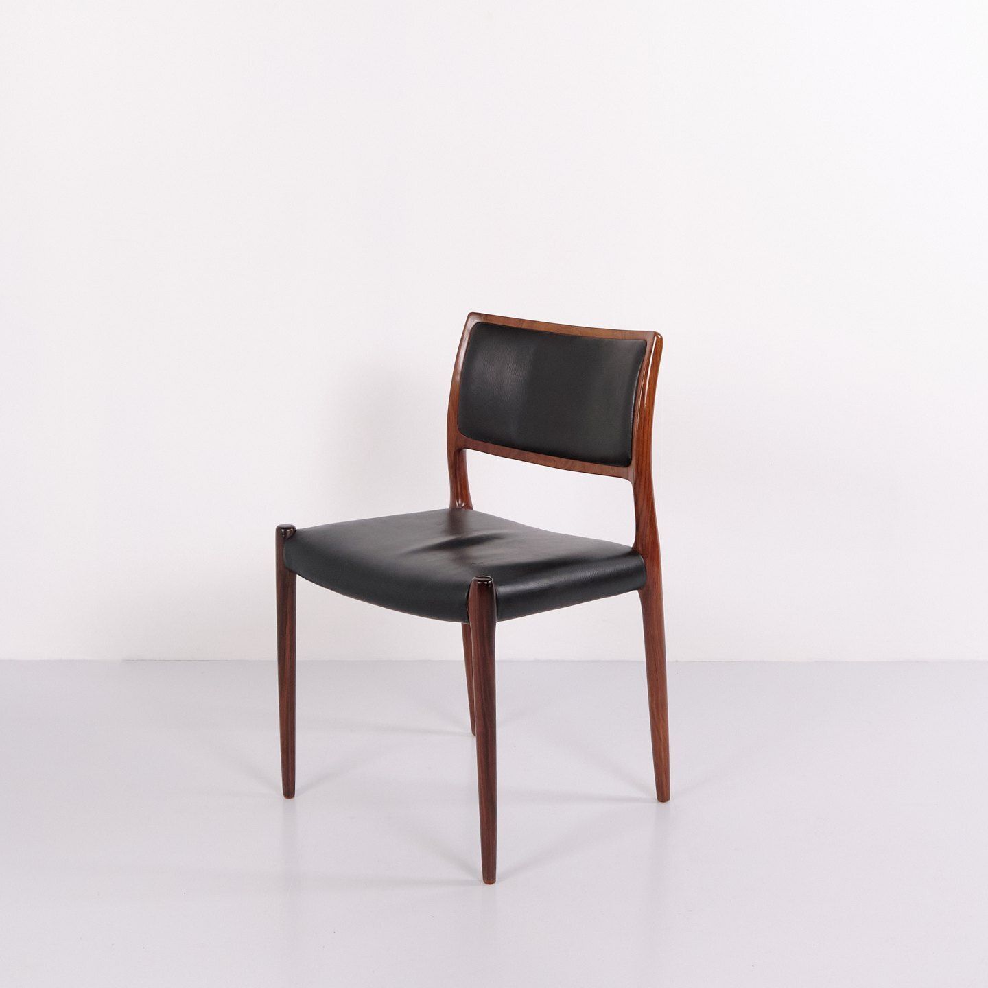 N.O. Møller Dining Chair Model 80 – J.L. Møllers Møbelfabrik, 1970s photo furniture