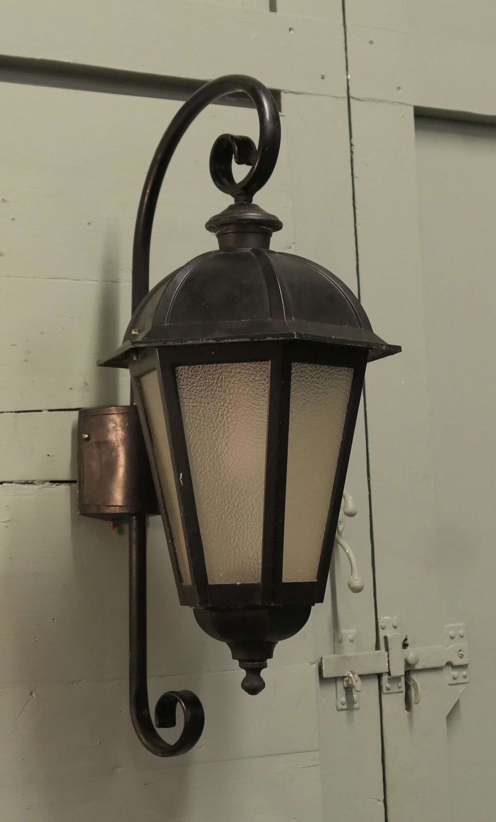 A Large Pair Of Entrance Door Wall Lights, Wall Lanterns 2 Wonderful Pieces, photo 954.0