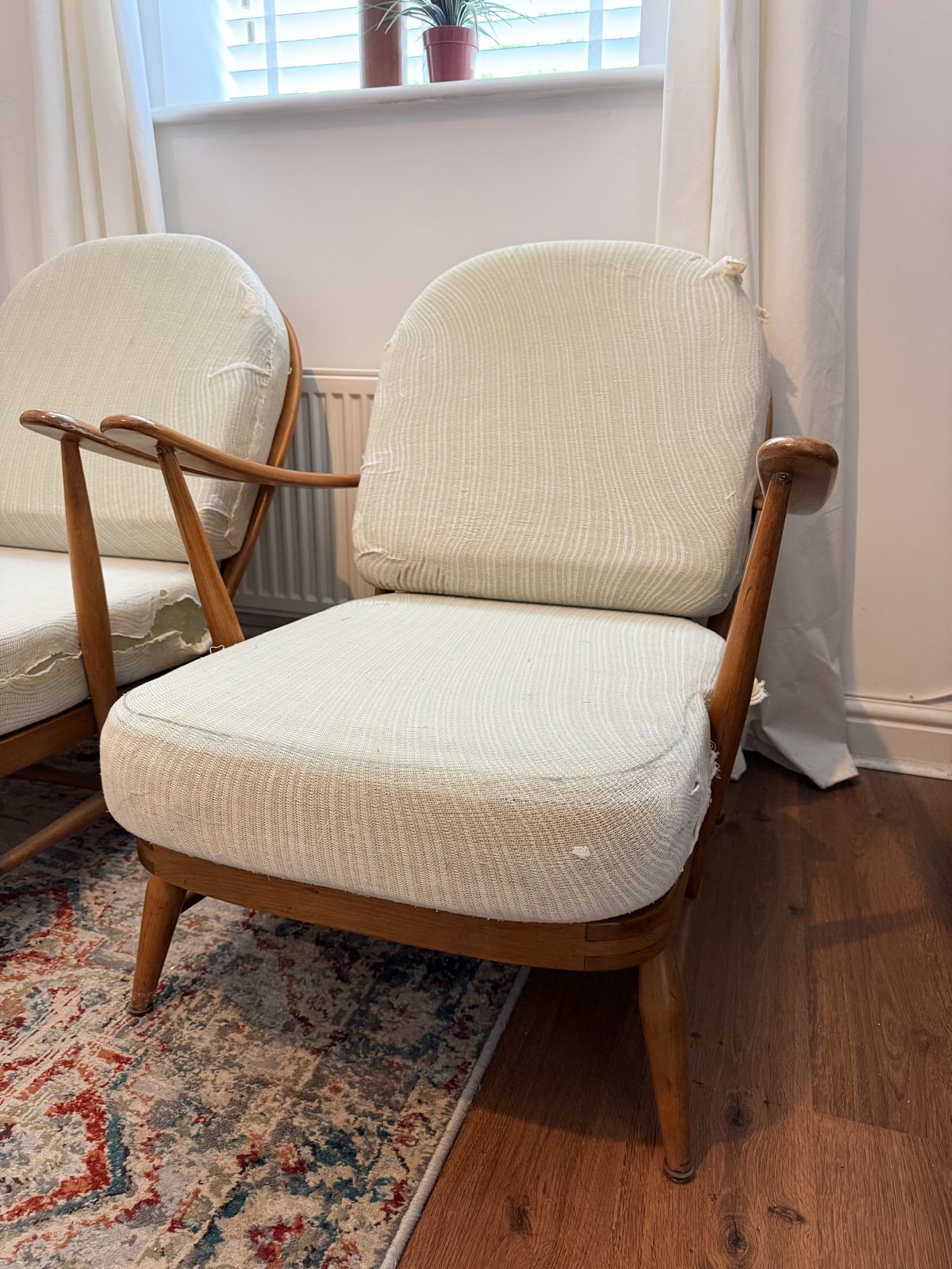 Furniture Ercol Windsor 3 Piece Lounge Suite – Rare Fleur De Lys Splat – Mid Century Elm & Beech photo