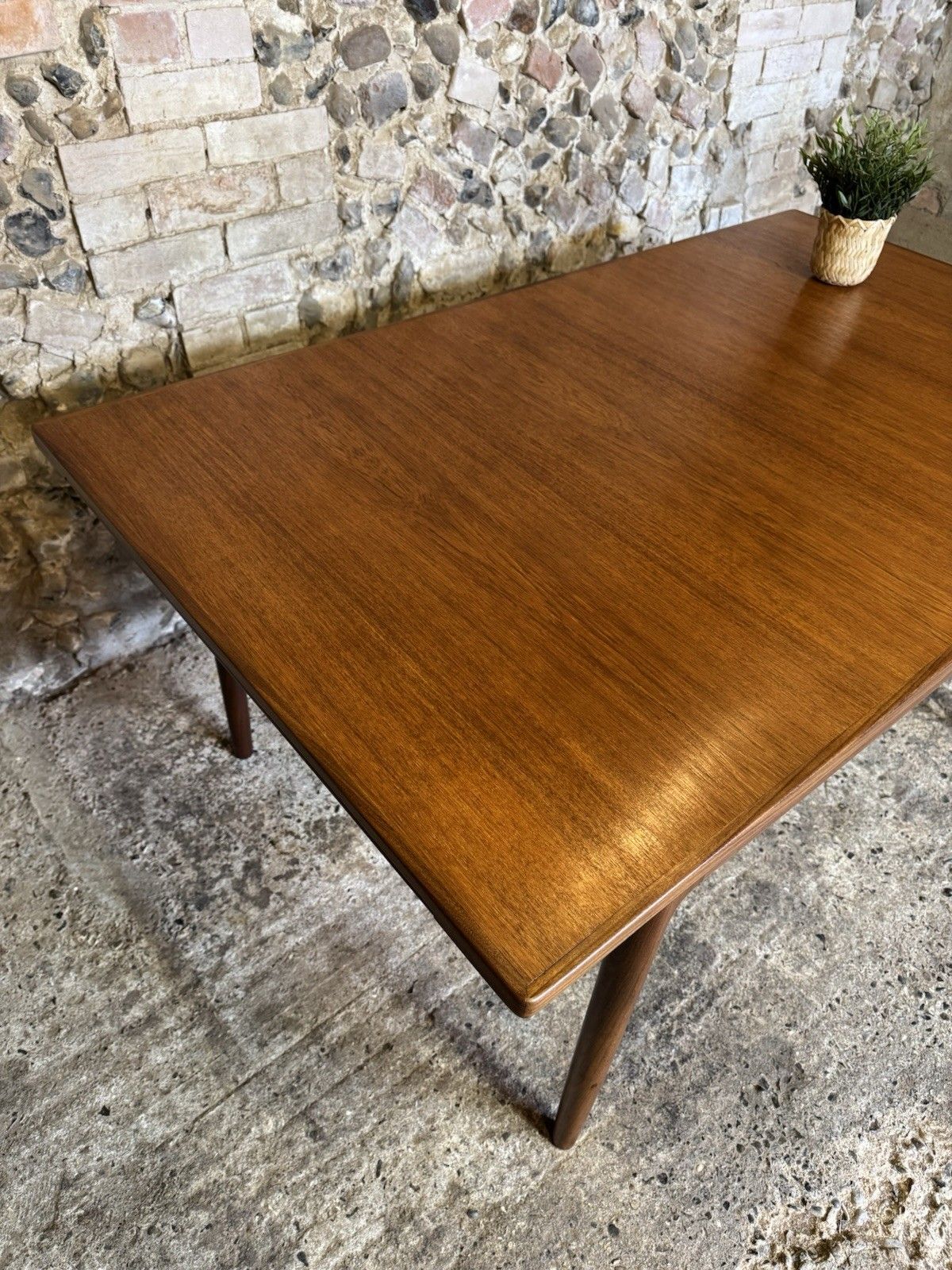 🚛 Vintage Mid Century G Plan Danish Design Teak Dining Table By Ib Kofod Larsen photo vintage