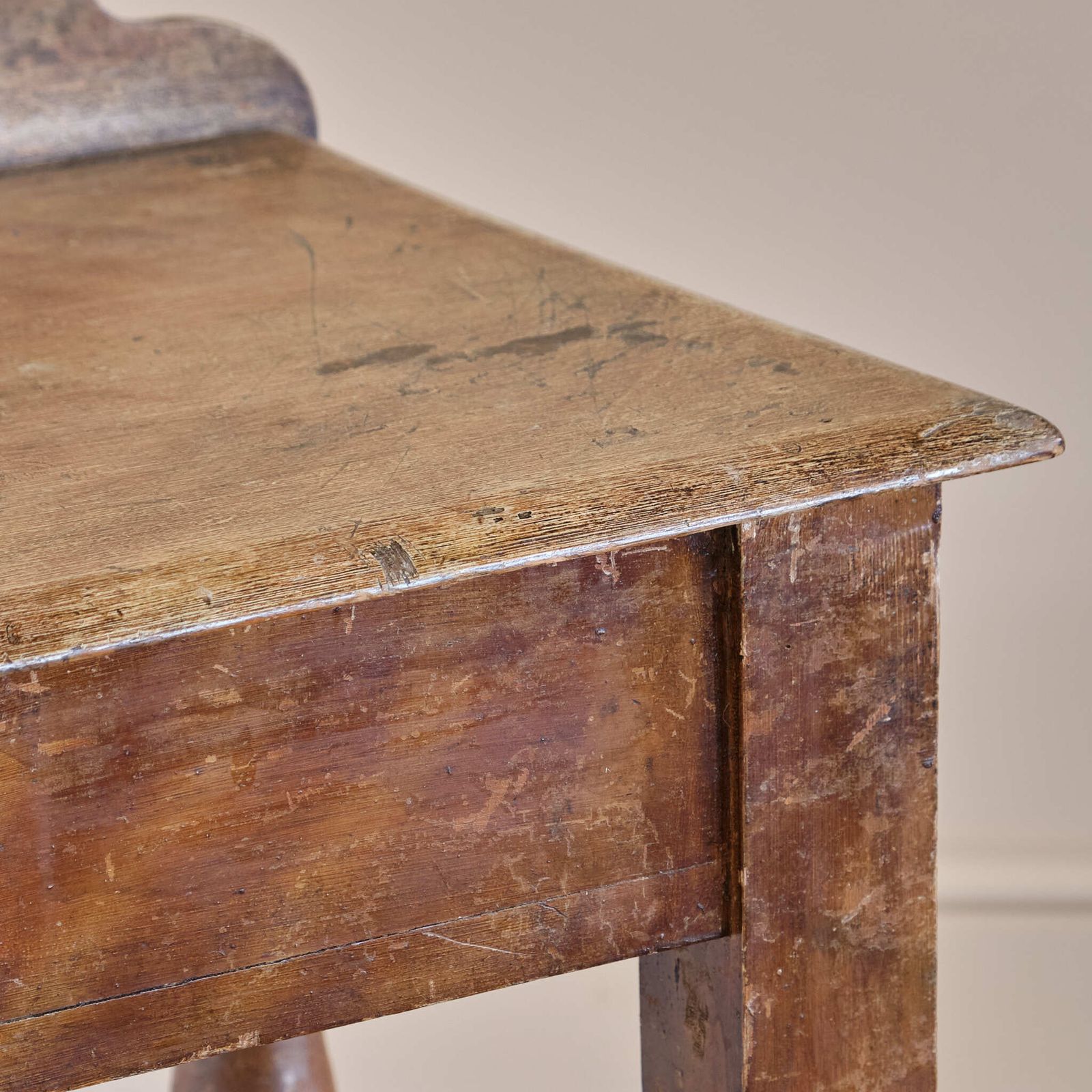 19th Century Pine Console In Original Paint photo Furniture