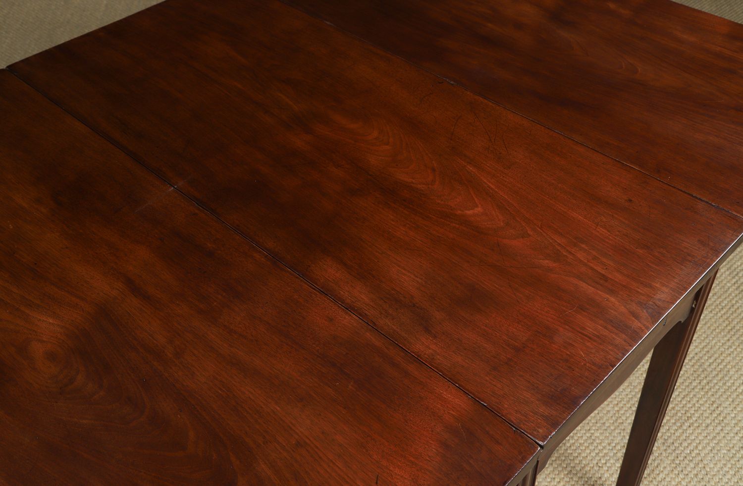 English Georgian Mahogany Folding Centre Dining Table (Circa 1800) photo buy