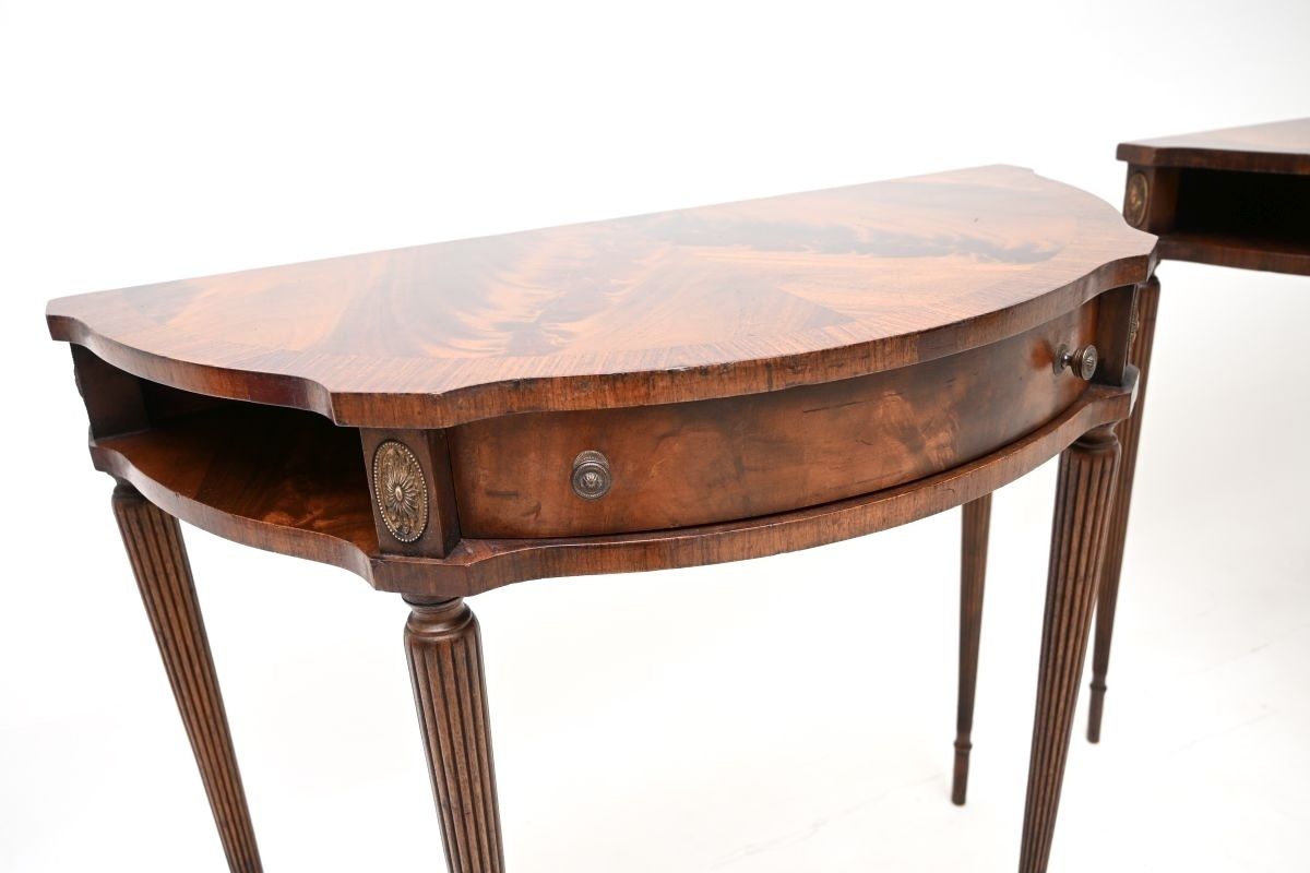 Pair Of Antique Mahogany Regency Style Console Tables photo vinterior