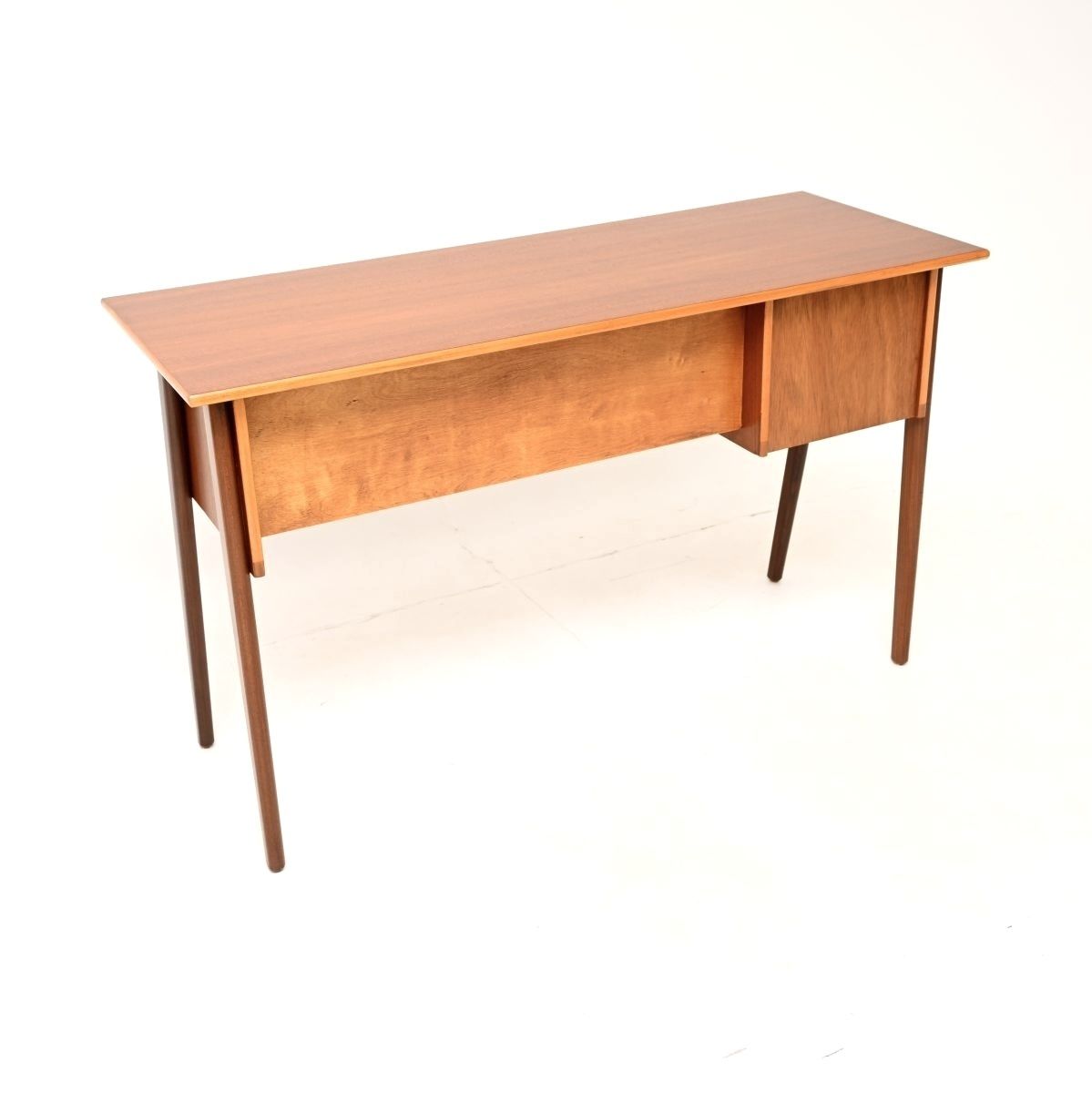 photo furniture Danish Vintage Teak Free Standing Desk