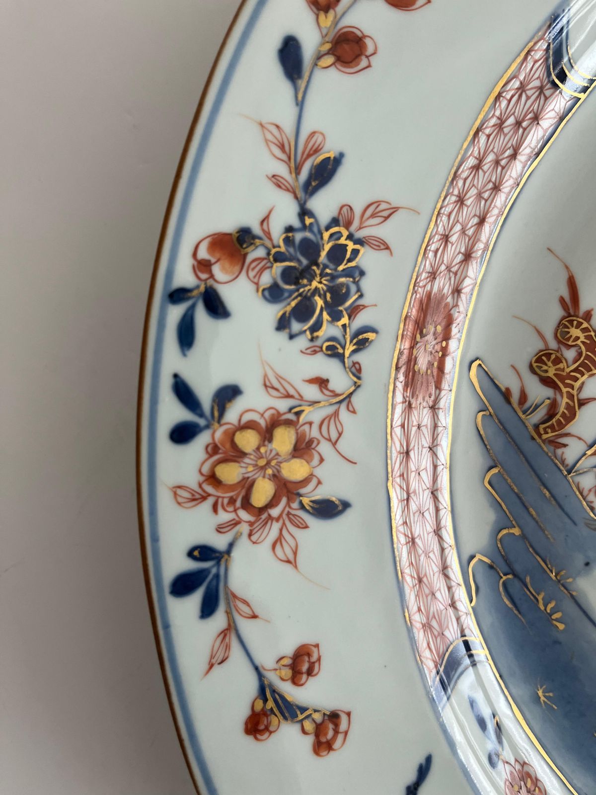 Chinees Imari groot handgeschilderd bord, Kangxi-periode, ca. 1700 photo vintage