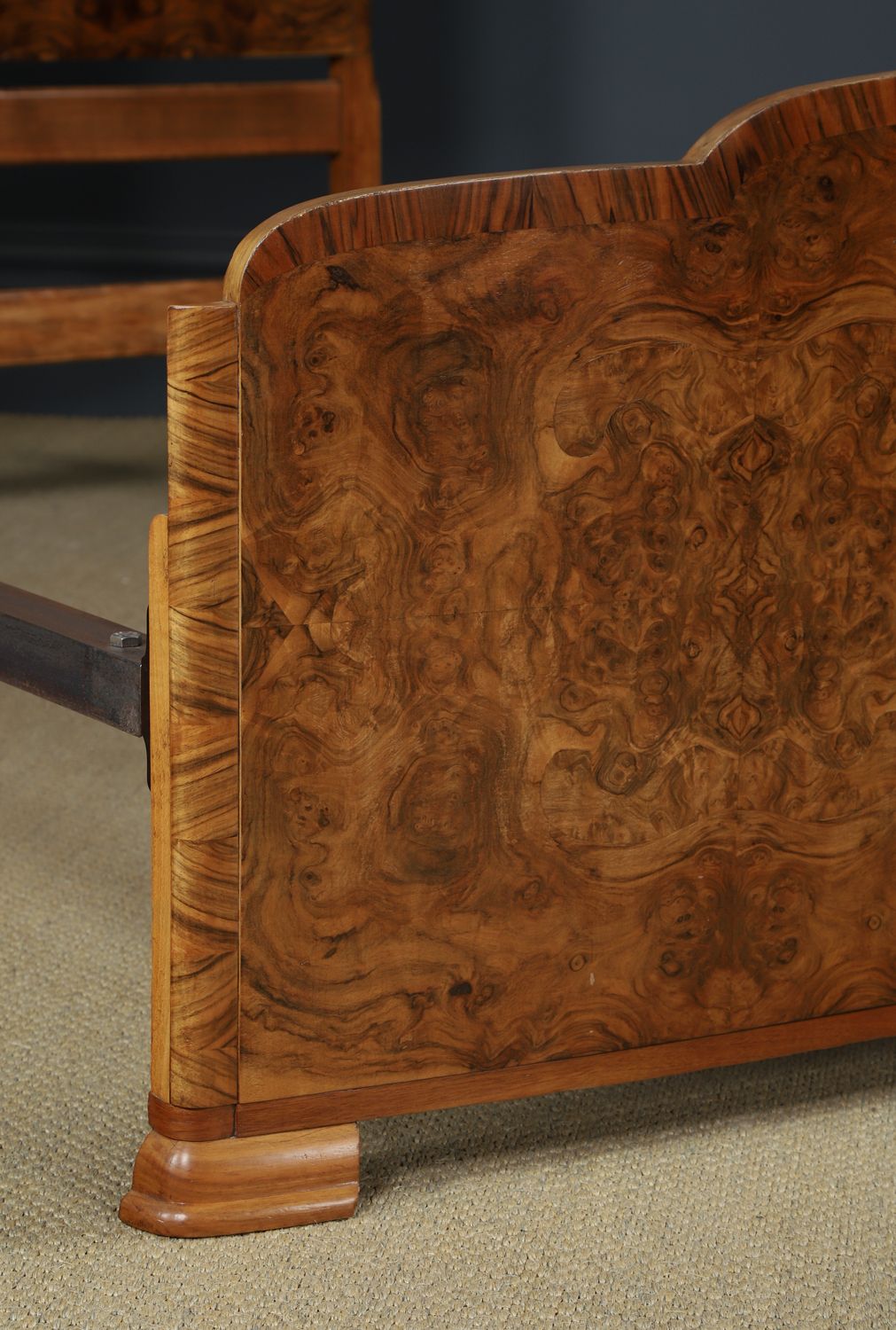 English Art Deco Burr Walnut 4ft 6” Curved Cloud Shaped Double Size Bed (Circa 1930) photo Furniture