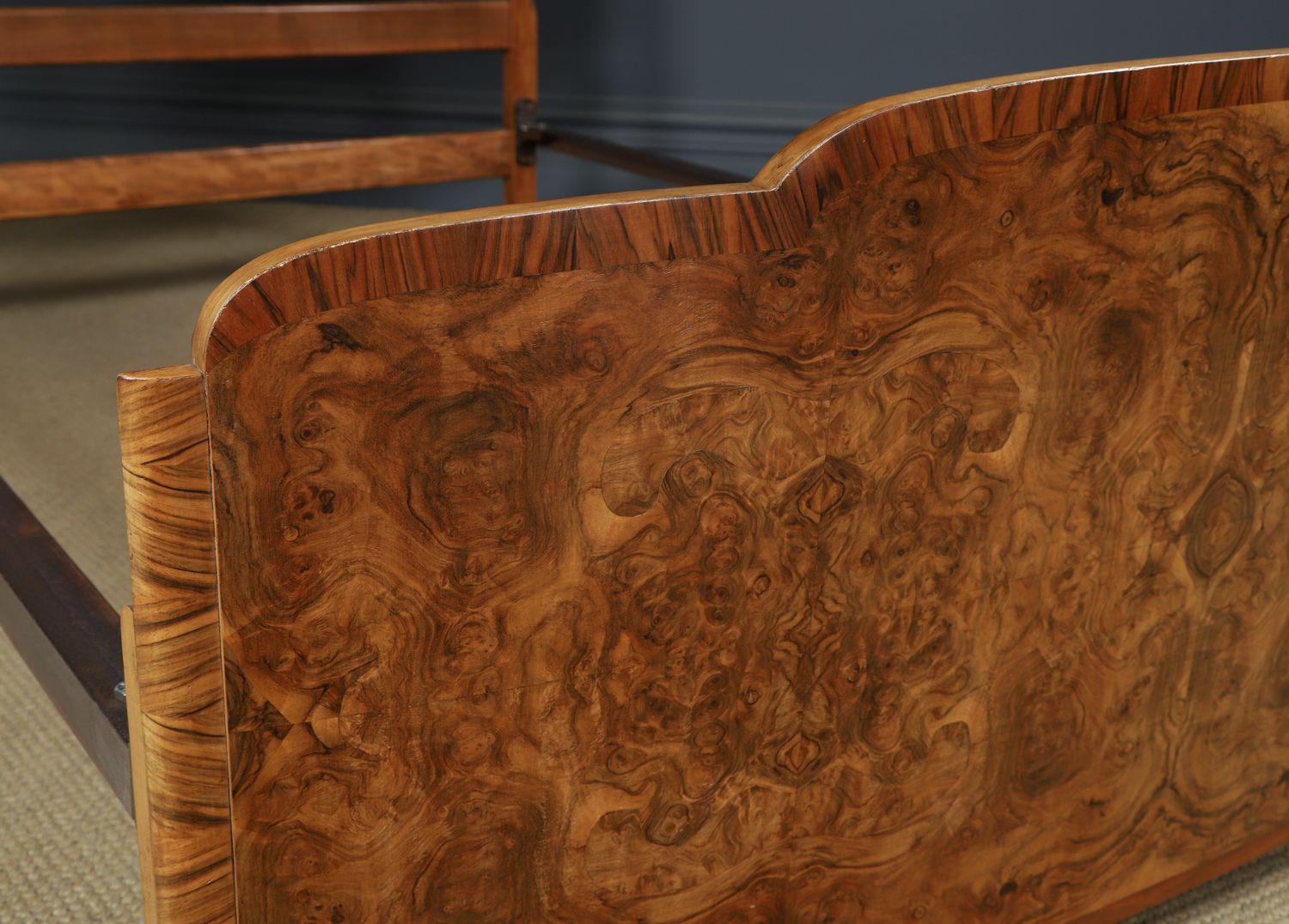 English Art Deco Burr Walnut 4ft 6” Curved Cloud Shaped Double Size Bed (Circa 1930) photo vinterior