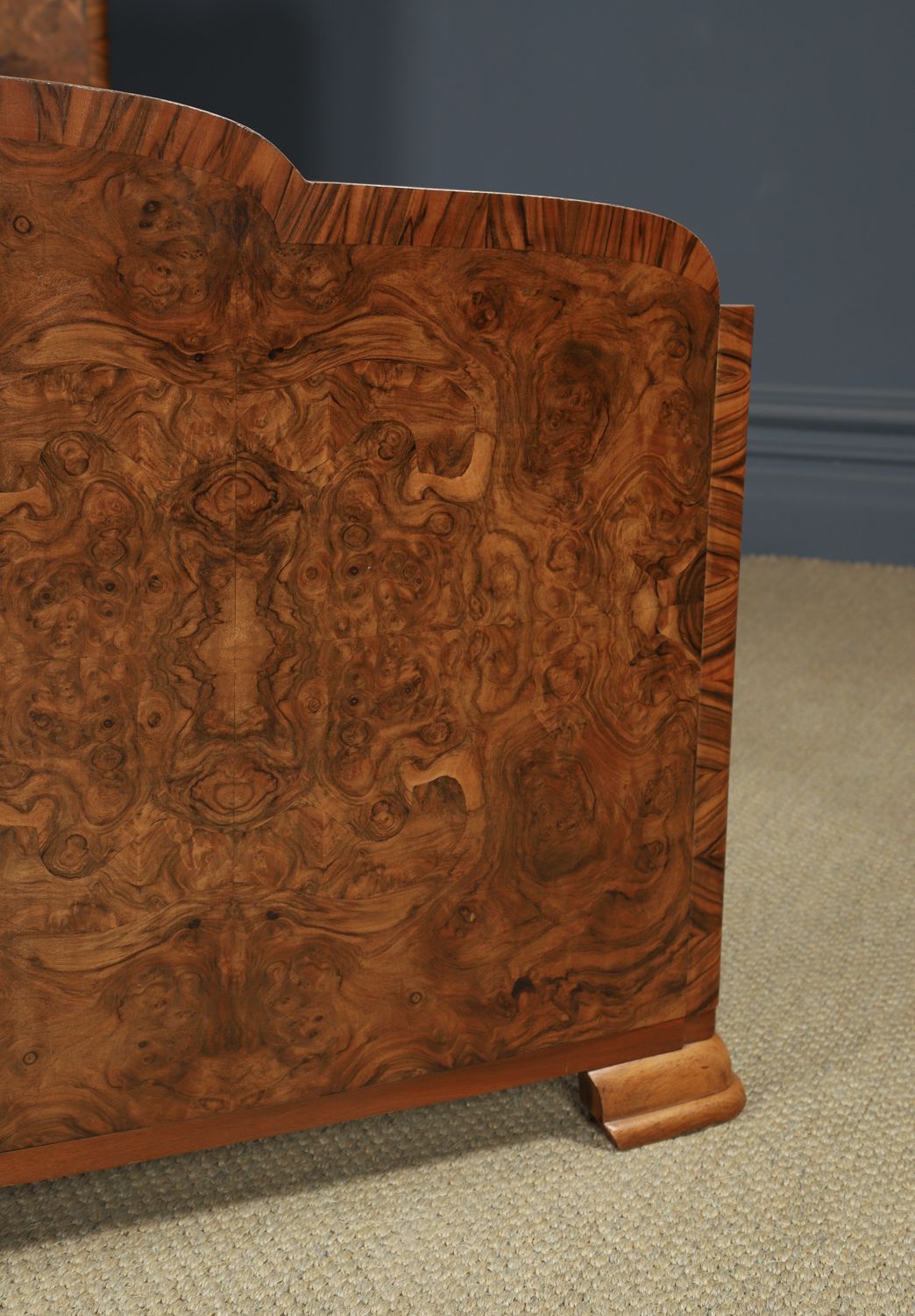 English Art Deco Burr Walnut 4ft 6” Curved Cloud Shaped Double Size Bed (Circa 1930) photo vintage