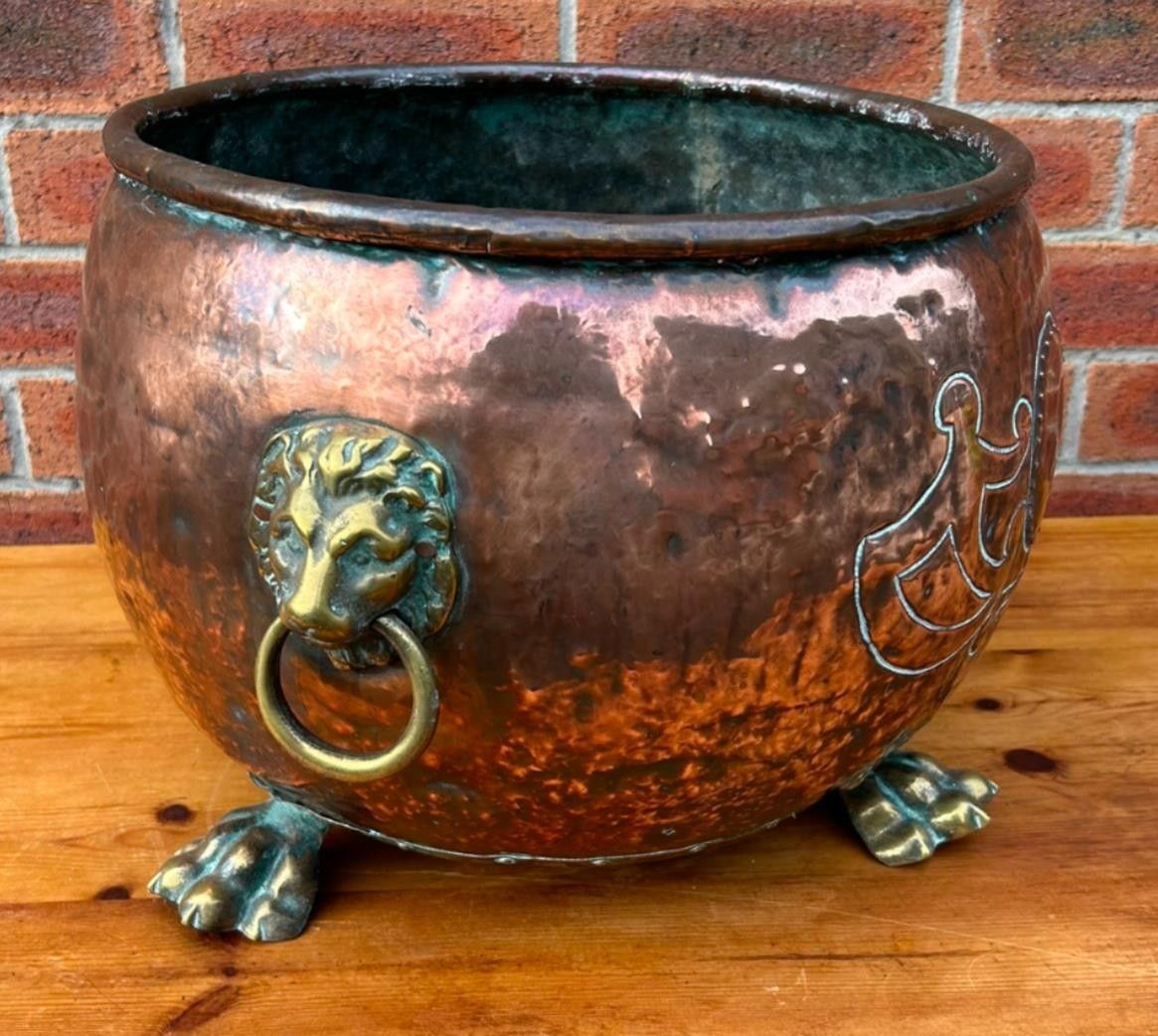 Antique 19th Century Arts & Crafts Copper Lions Head & Paw Log Bucket Planter photo 110.0