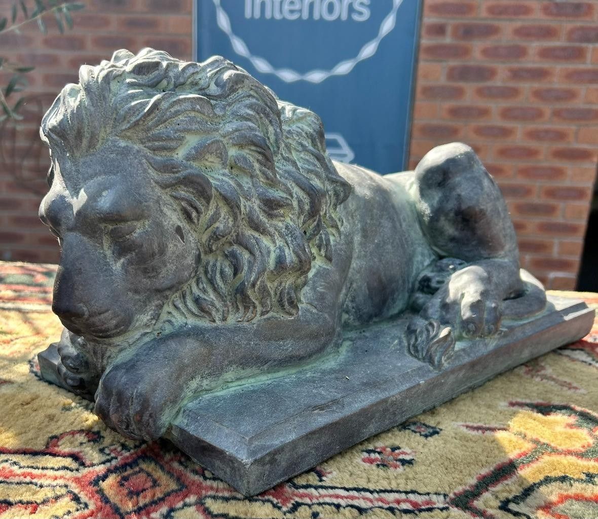Antique Style Bronze Stone Lion Garden Interior Sculpture Or Pillar Cap