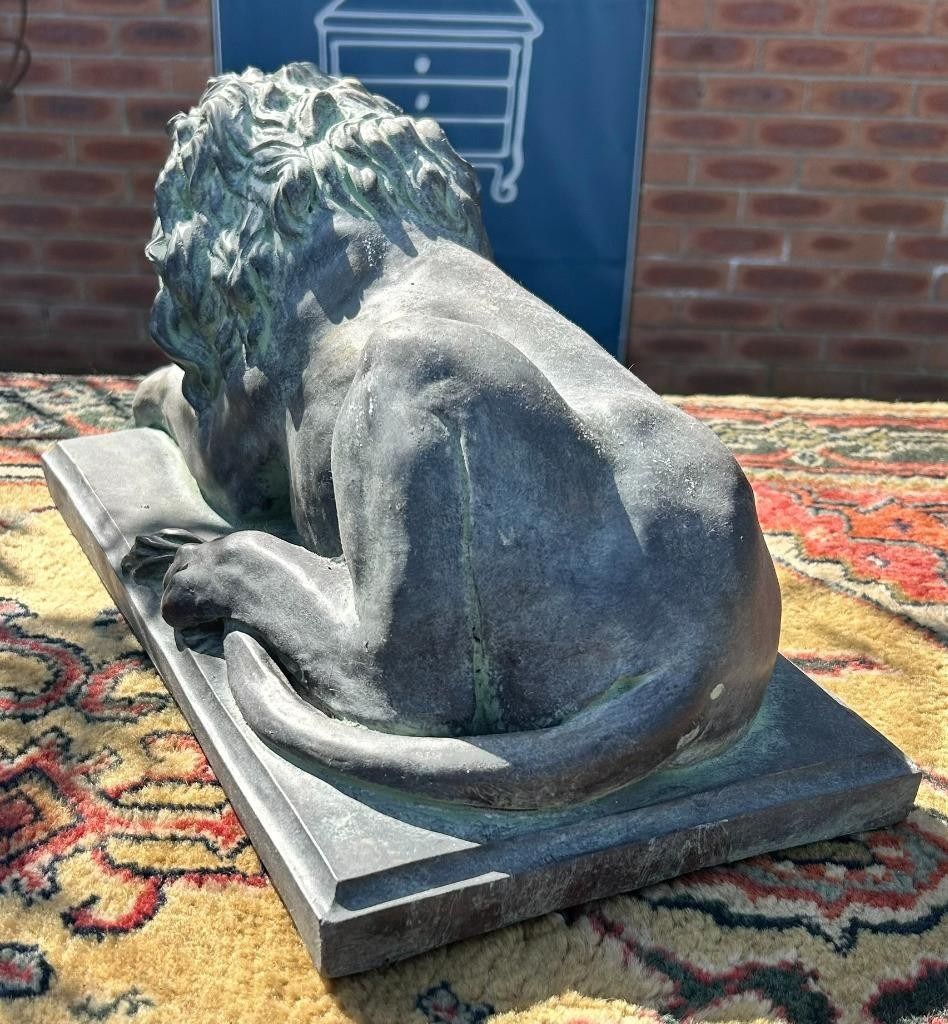 Antique Style Bronze Stone Lion Garden Interior Sculpture Or Pillar Cap photo for sale
