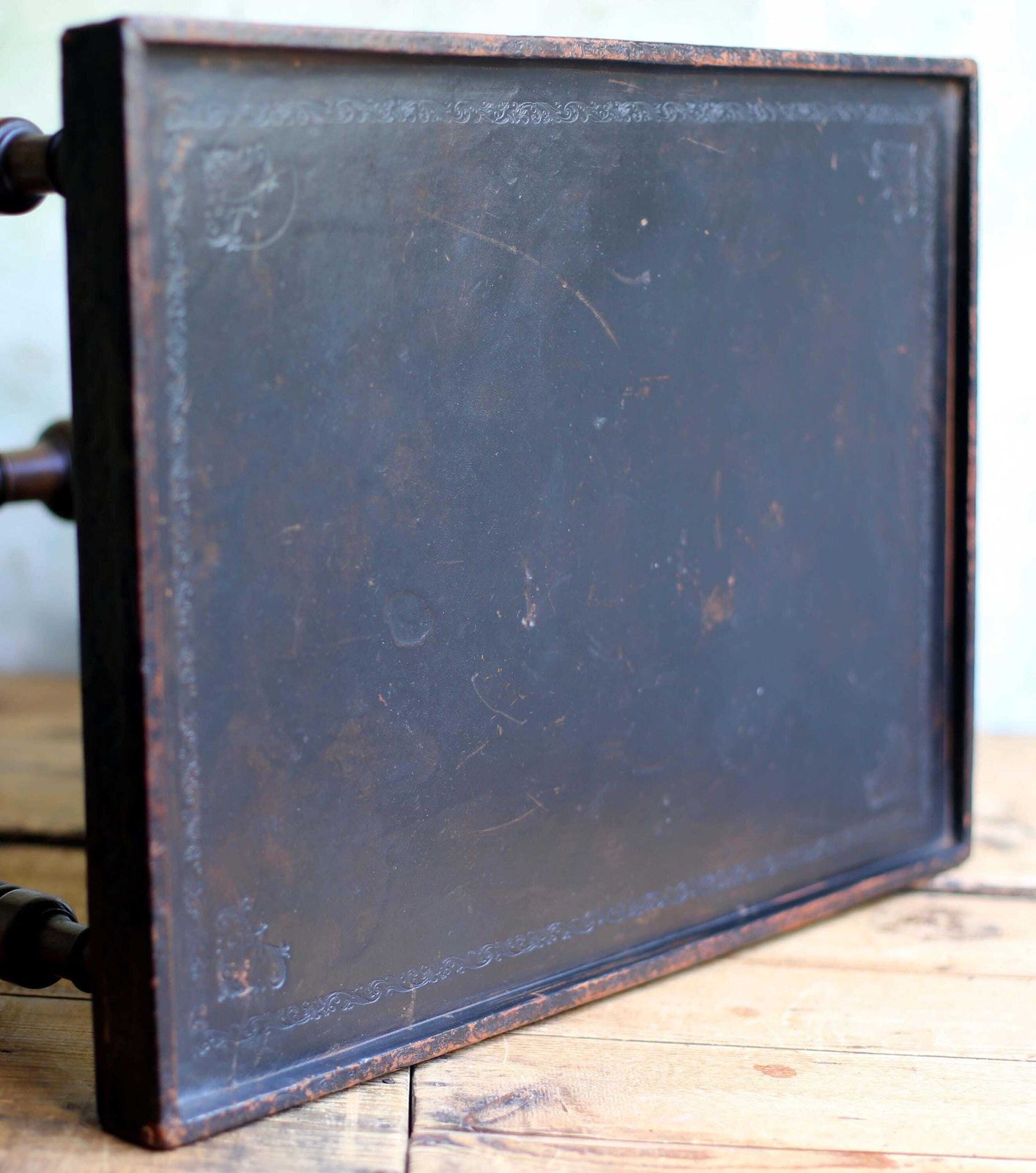 photo buy Antique Leather Top Side Table With Bobbin Turned Legs And Stretcher Base