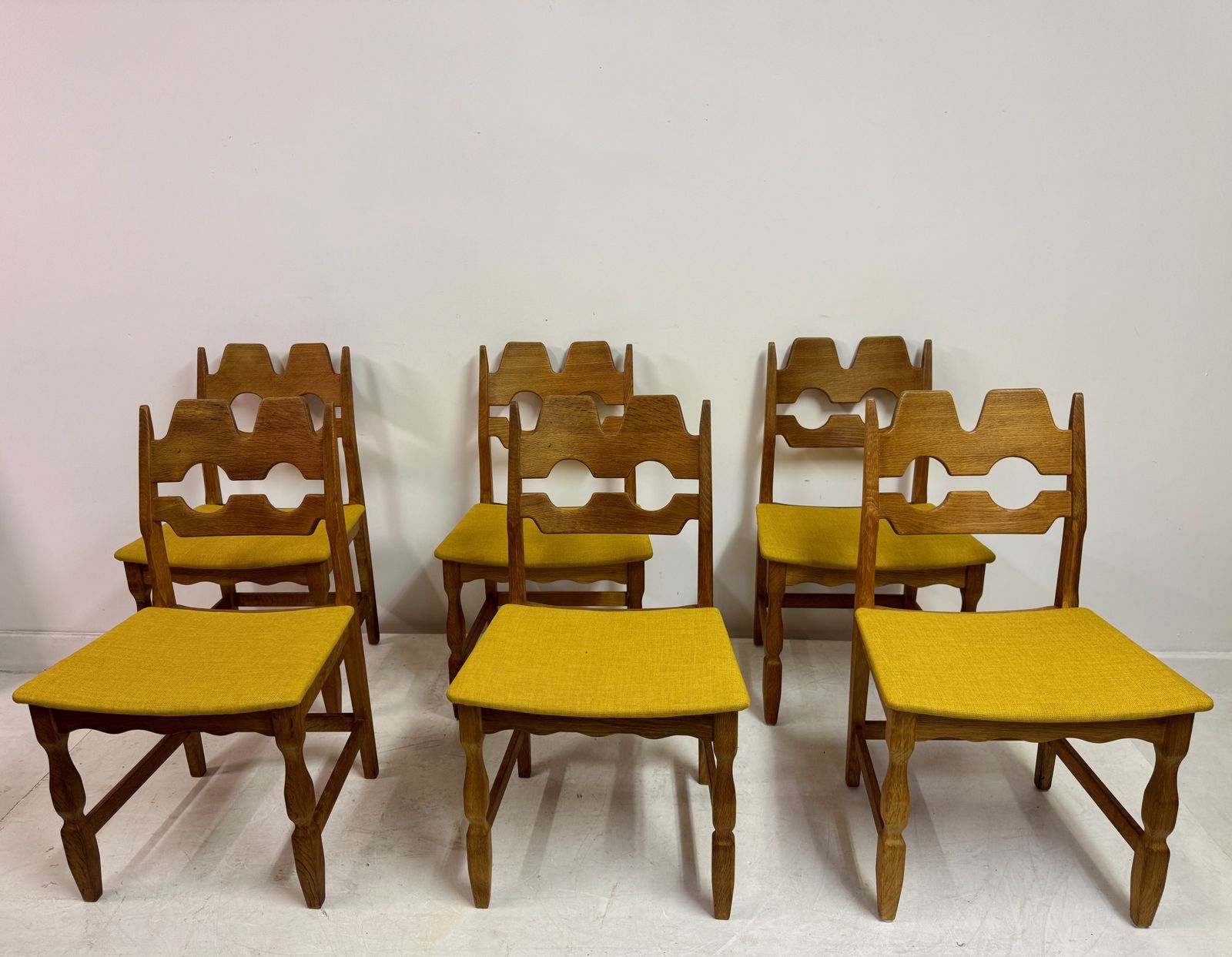Set Of Six Mid Century Danish Razorblade Oak Dining Chairs By Henning Kjaernulf 1960s photo vinterior