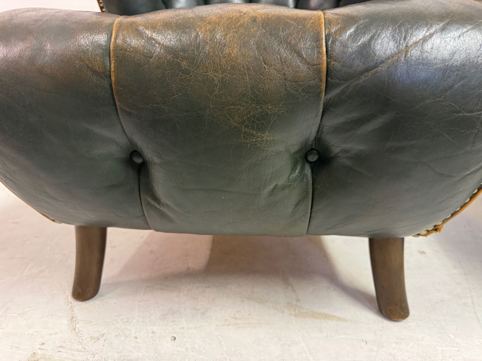Pair Of 1940s Danish Lounge Slipper Chairs In Green Patinated Leather photo buy
