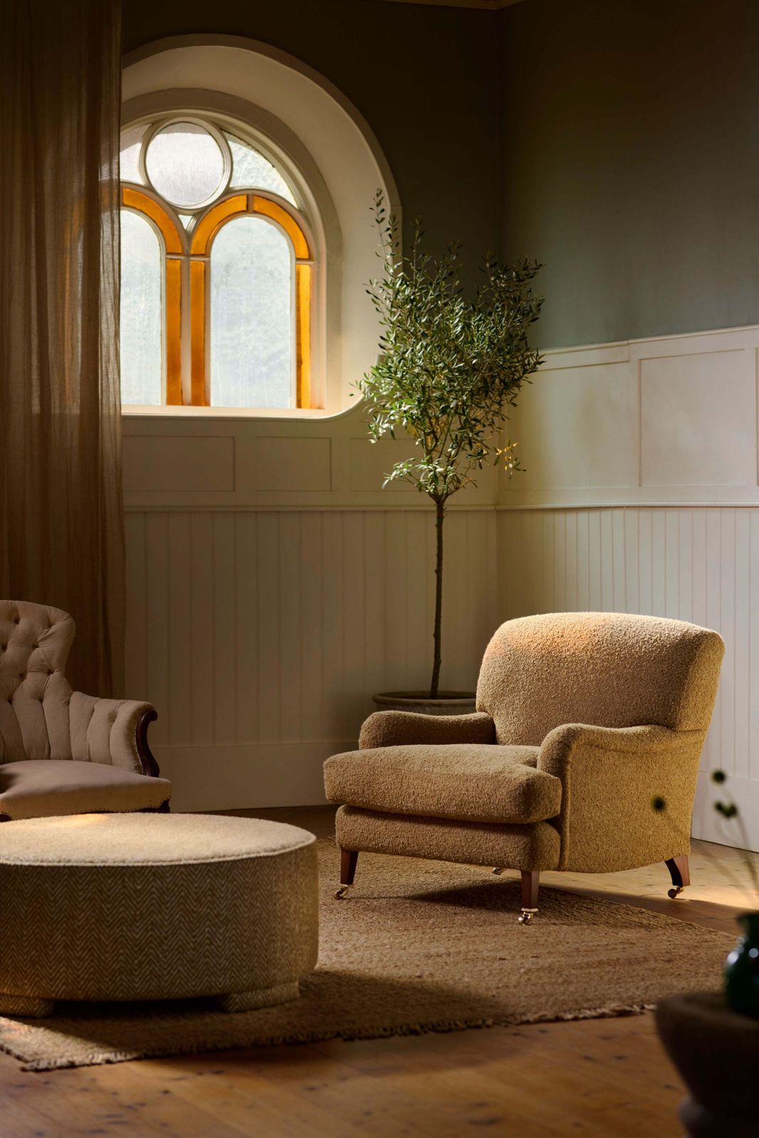 The 'Franklin' Circular Footstool photo Furniture