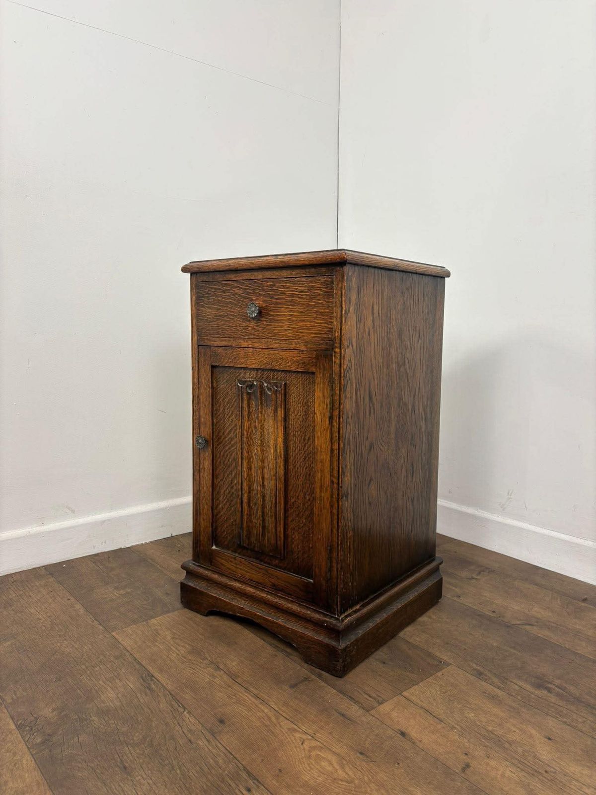 Vintage Oak Bedside Cabinet, Late 20th Century photo for sale